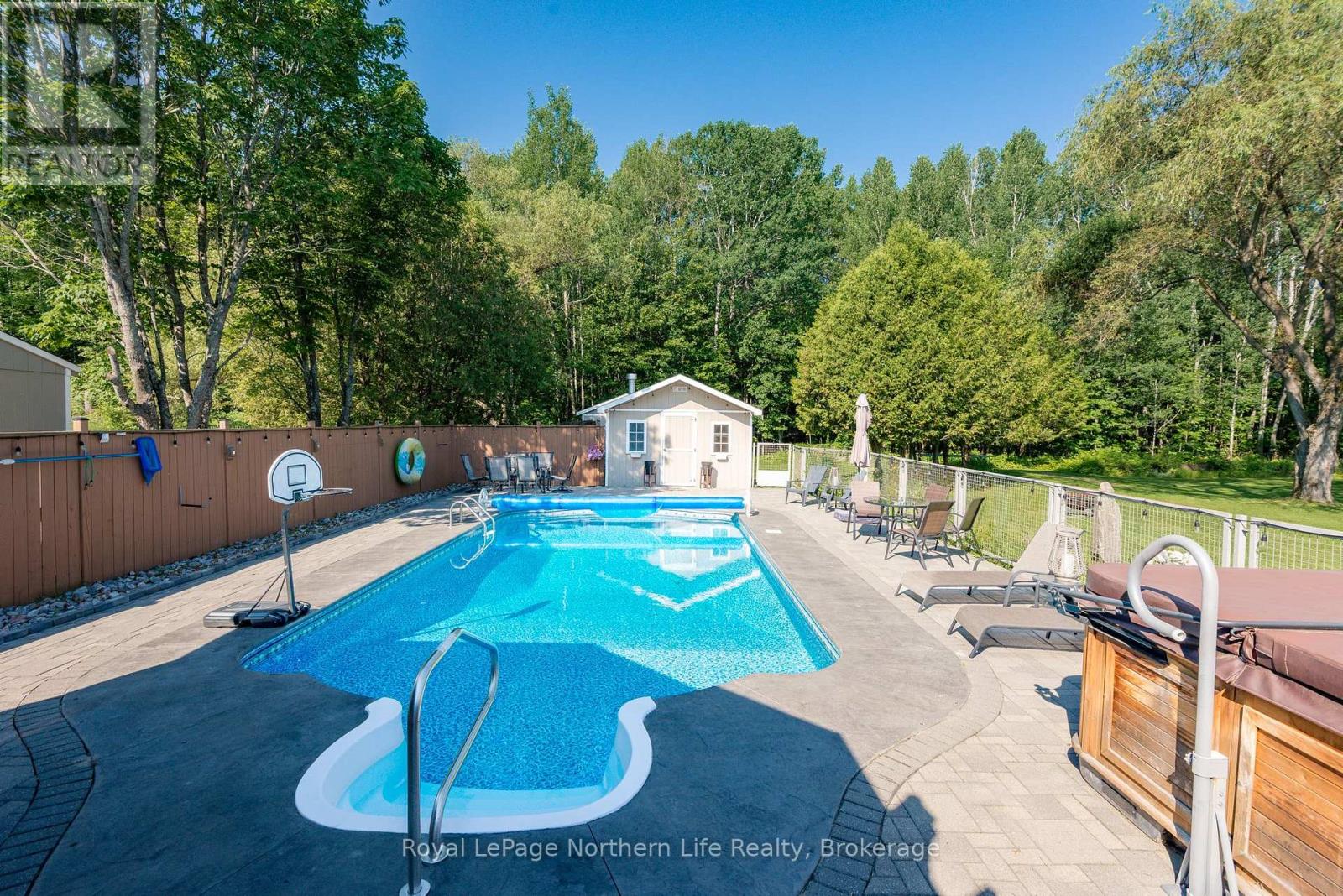 64 EGLINGTON ROAD S - 44
