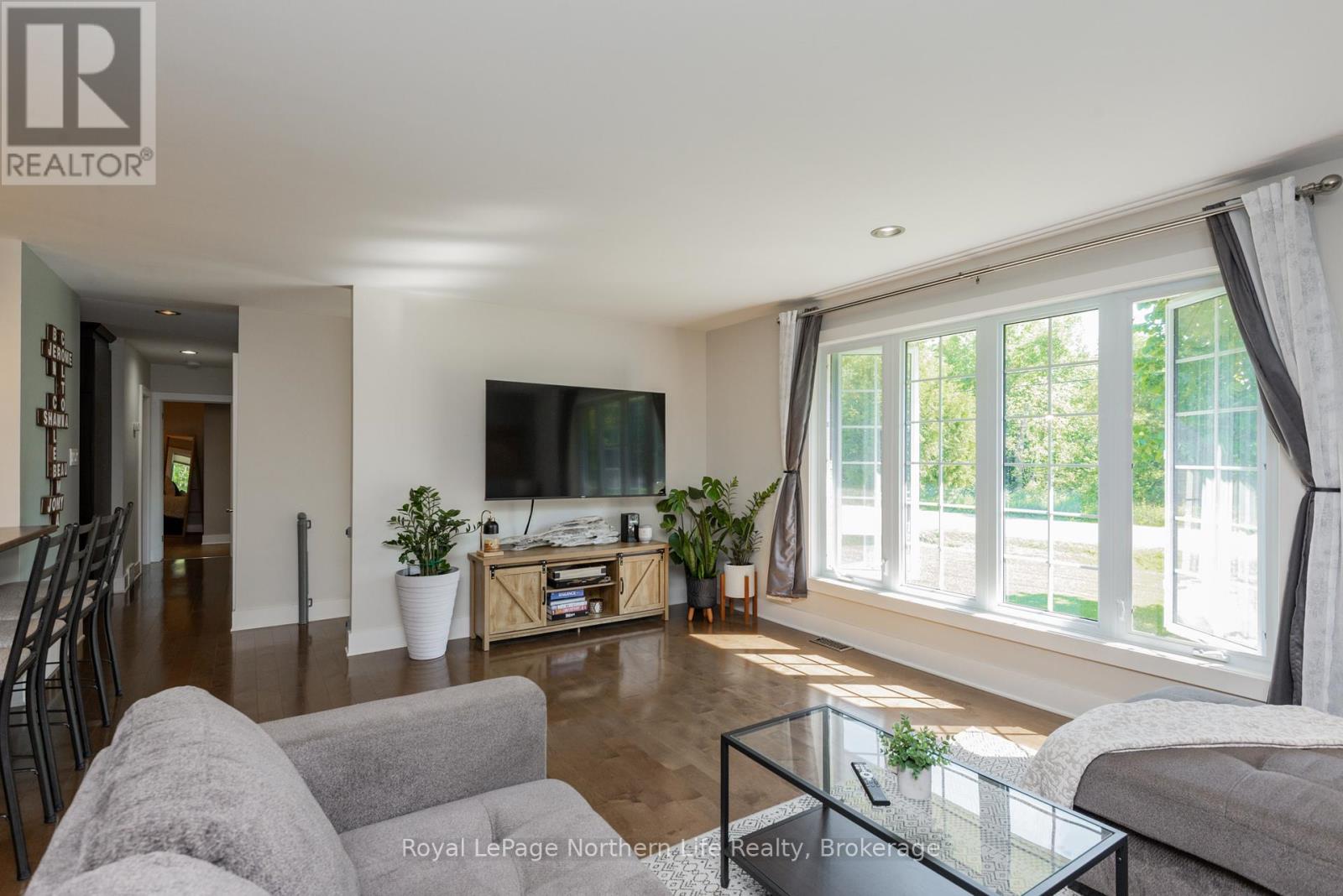64 EGLINGTON ROAD S - 7