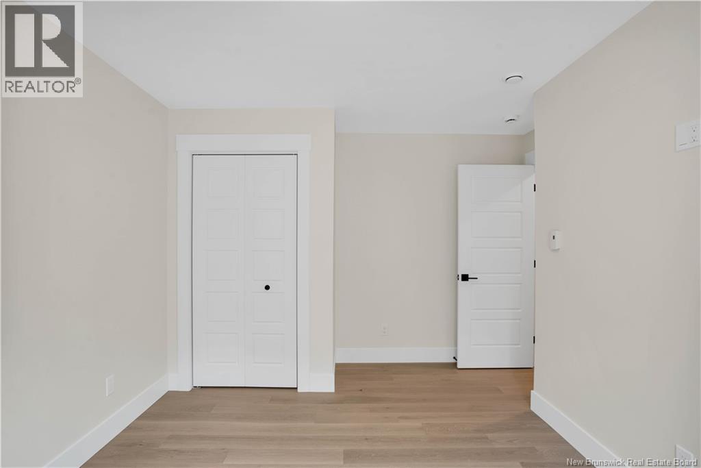 66 Robert Street - 24