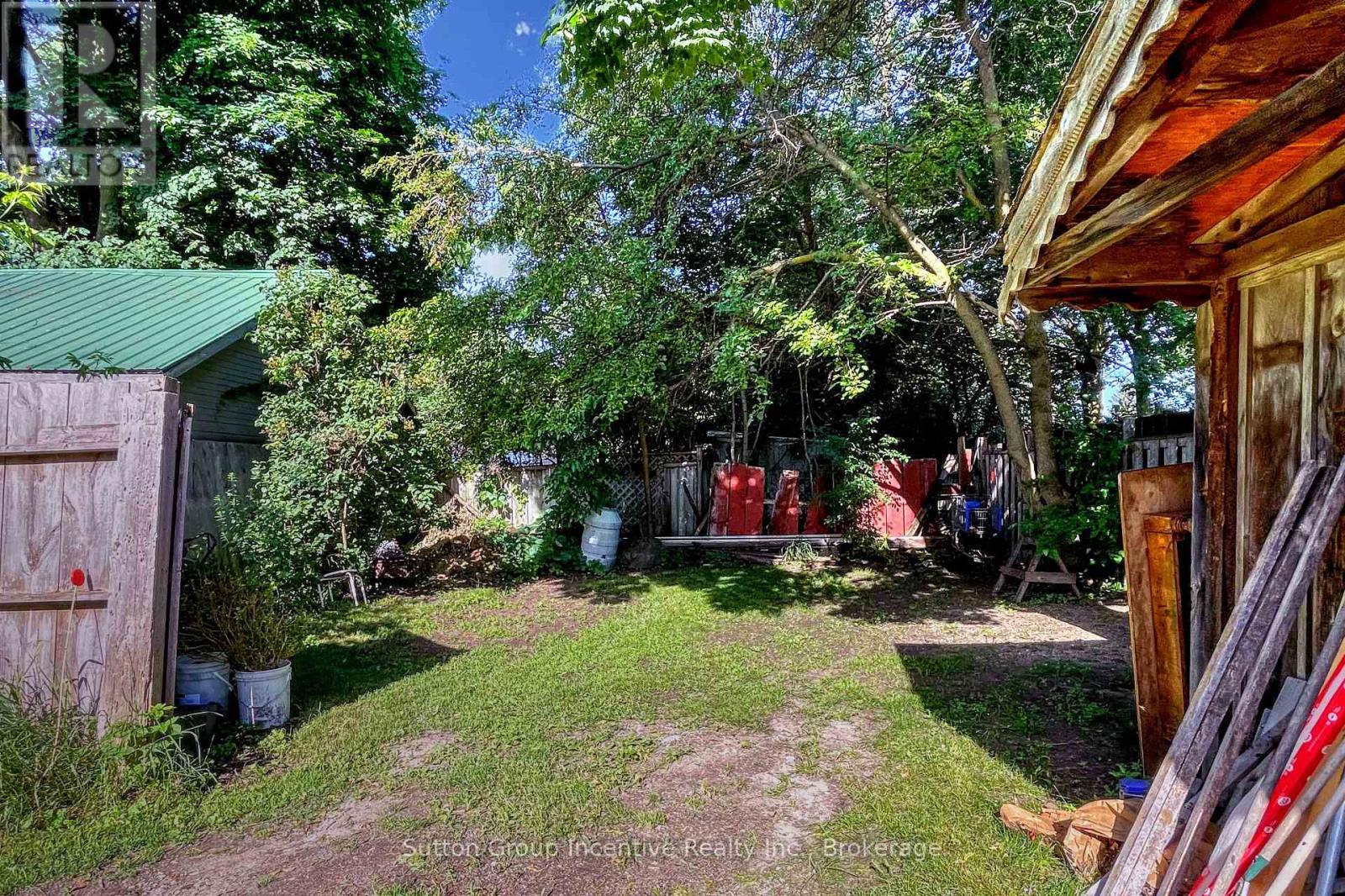 310 MAPLE STREET - 6