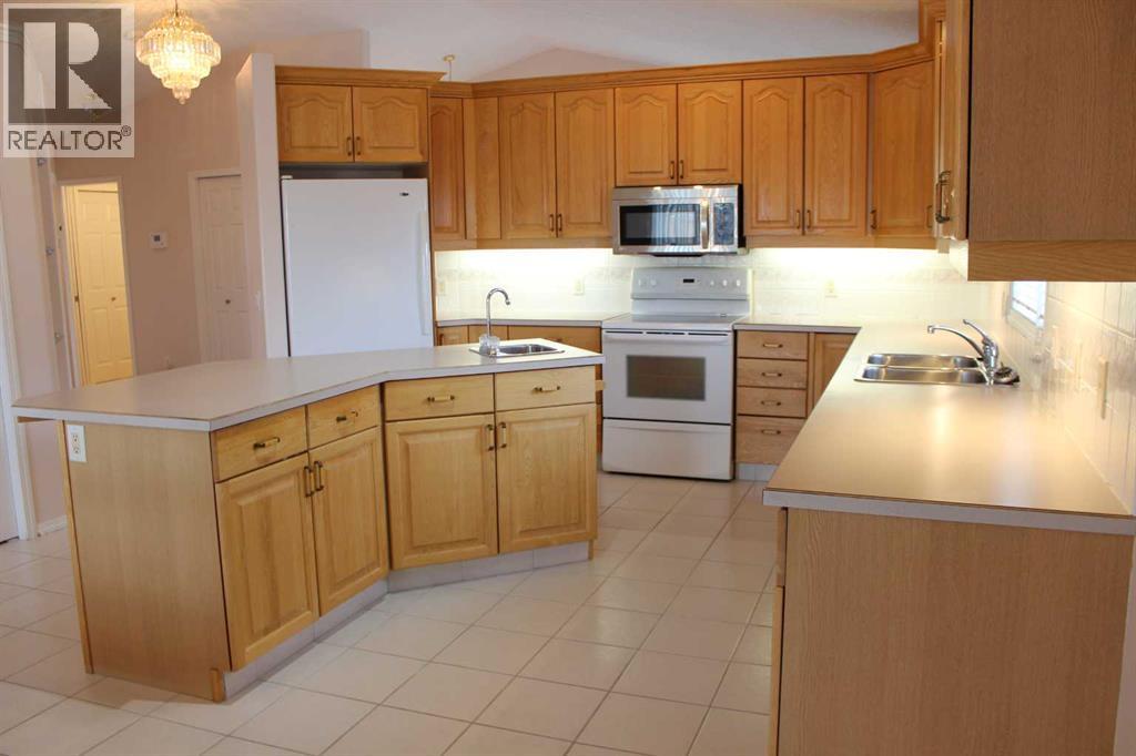 71 Park Place W - 12