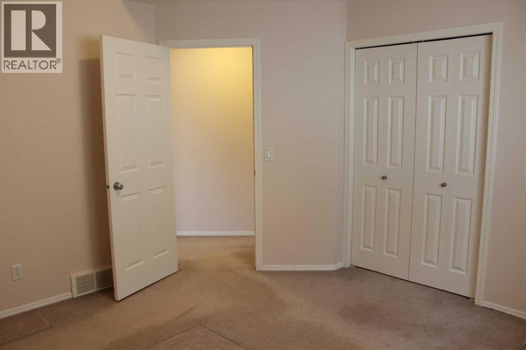 71 Park Place W - 31