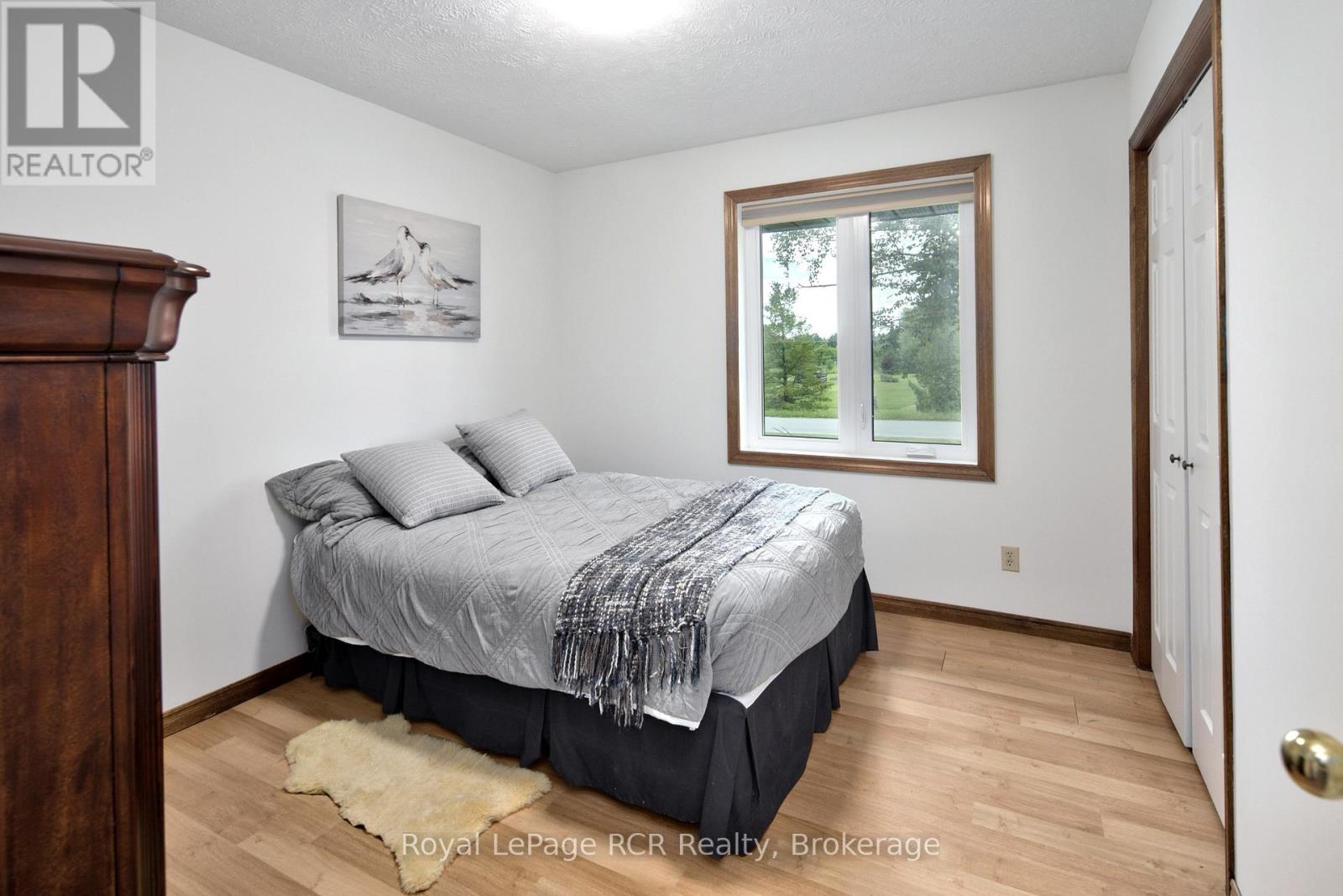 935 27TH STREET W - Image 21
