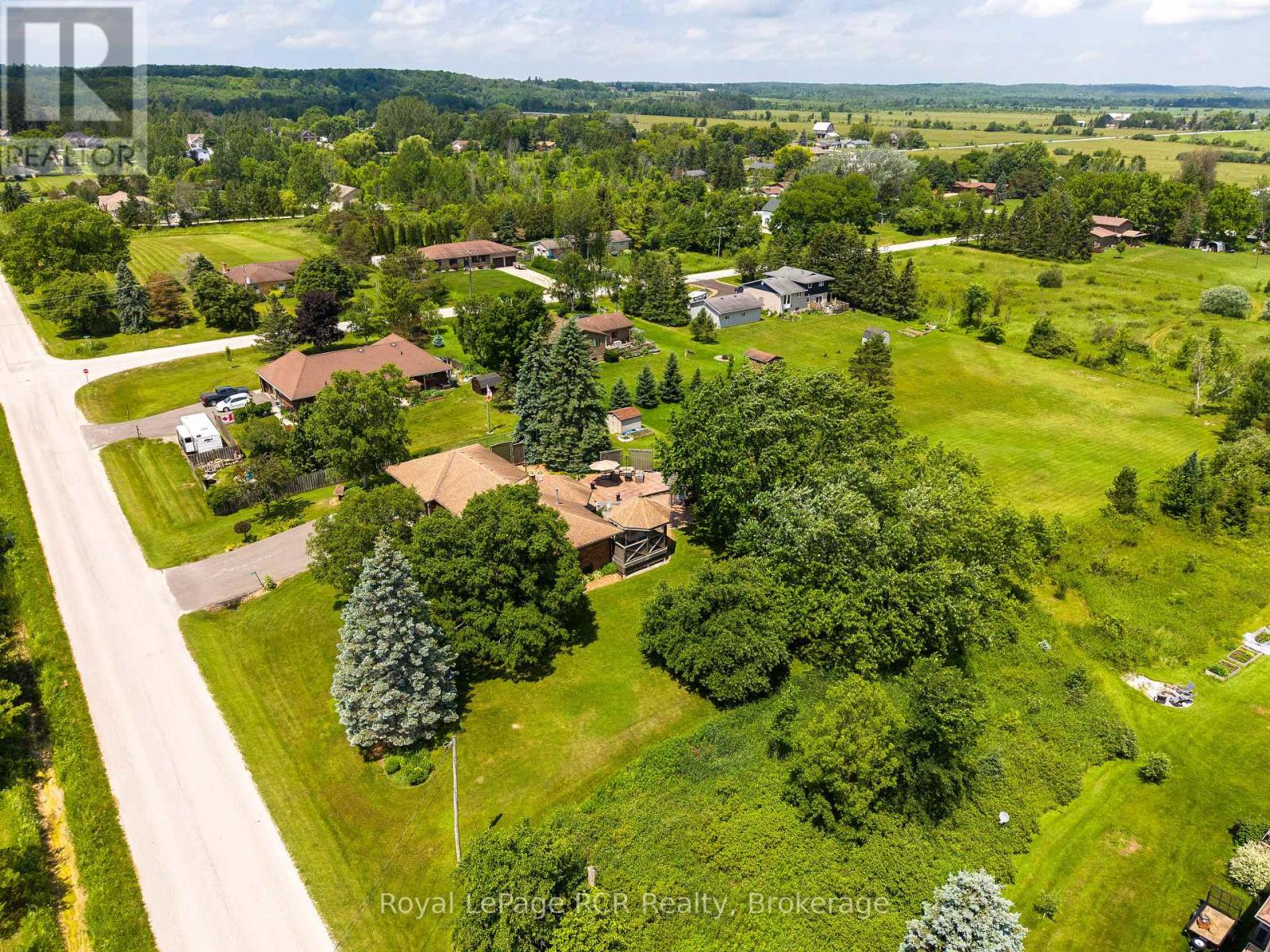 935 27TH STREET W - Image 43