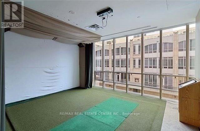 #4012 763 BAY STREET - 4
