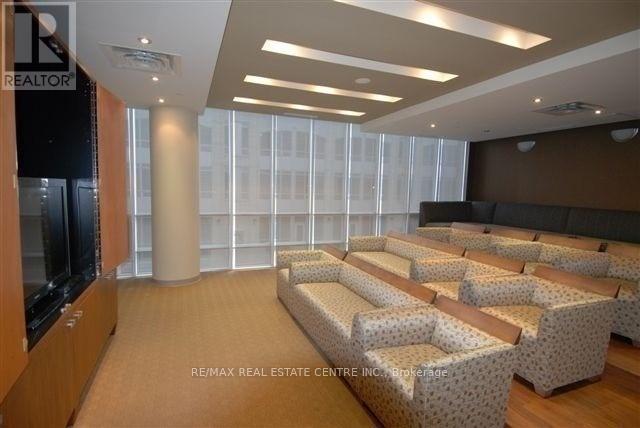 #4012 763 BAY STREET - 9