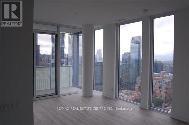 #3302 28 WELLESLEY STREET - 4