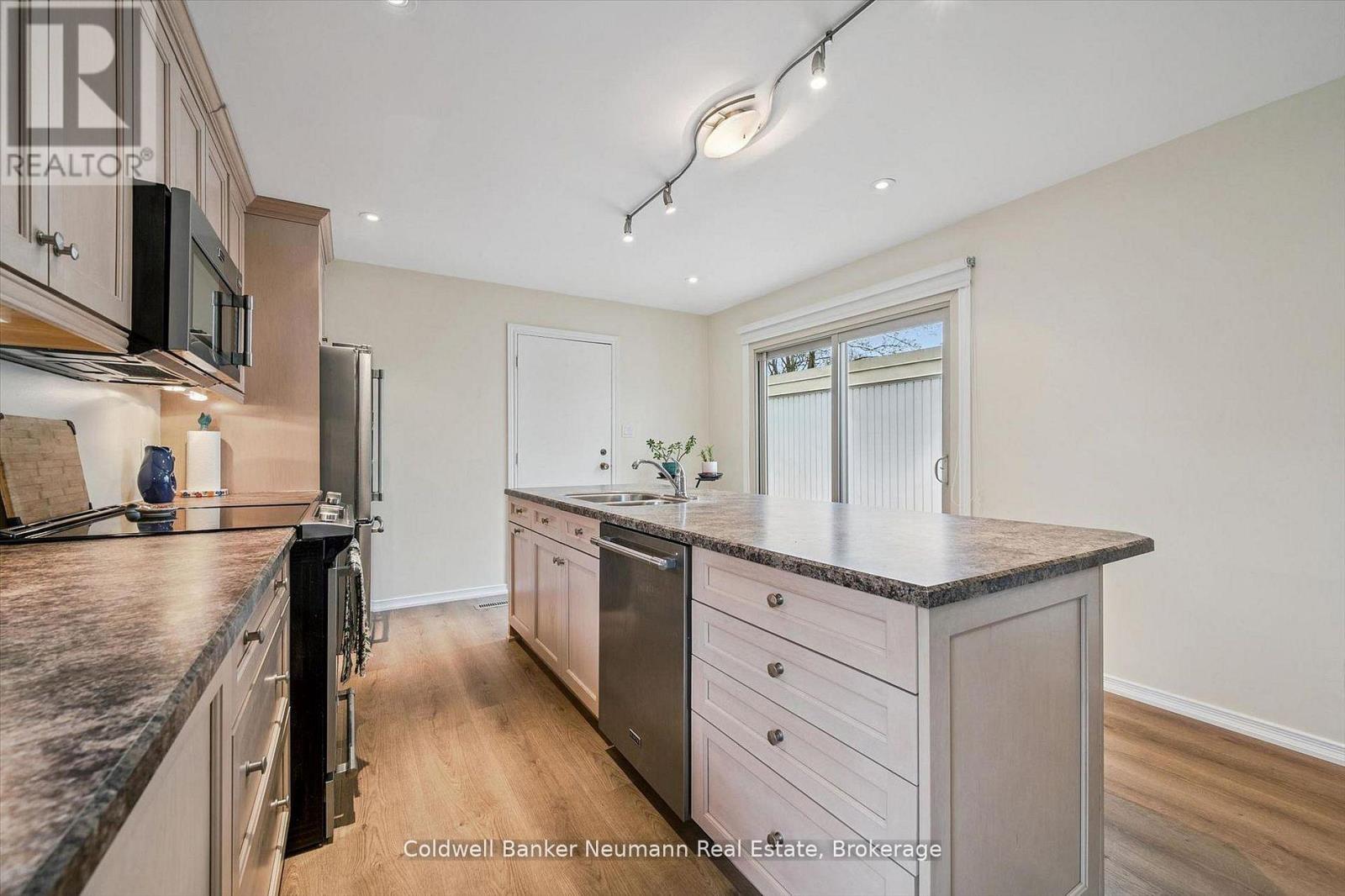 59 WILSONVIEW AVENUE - 13