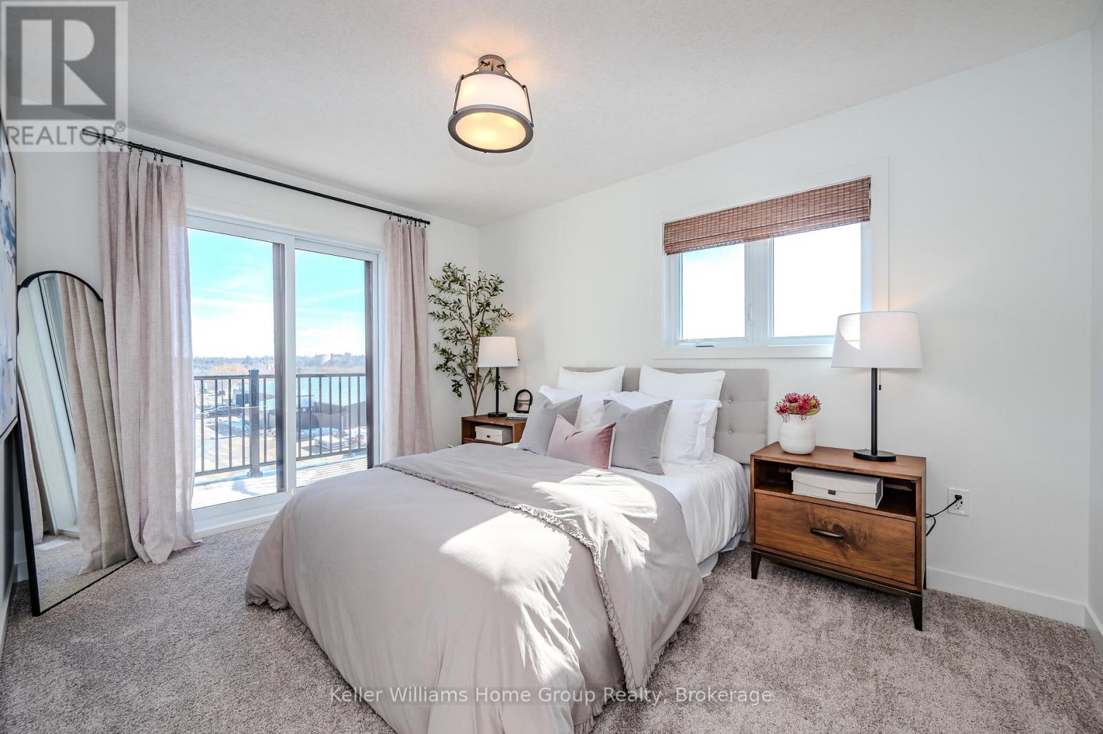 #70 824 WOOLWICH STREET - 5