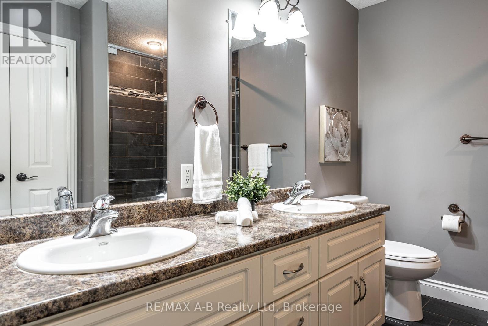 138 MILLSON CRESCENT - 20