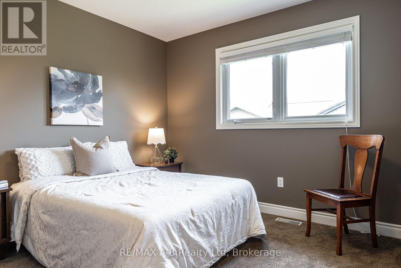 138 MILLSON CRESCENT - 22