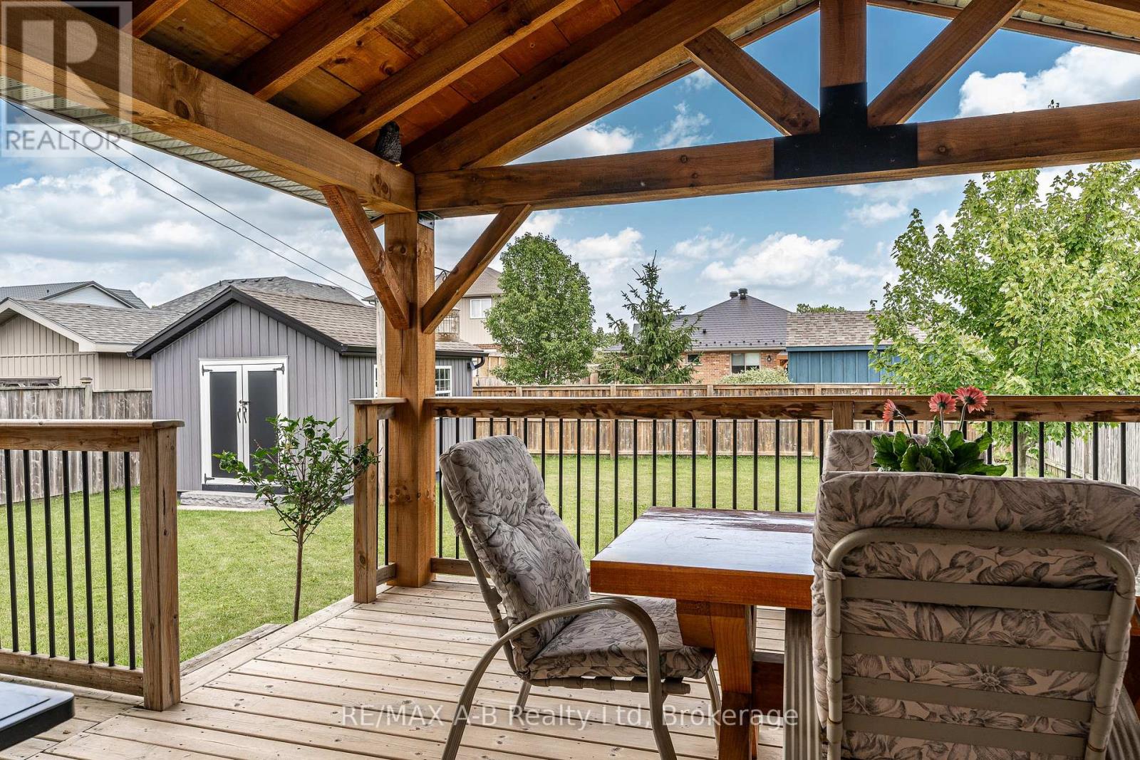 138 MILLSON CRESCENT - 37