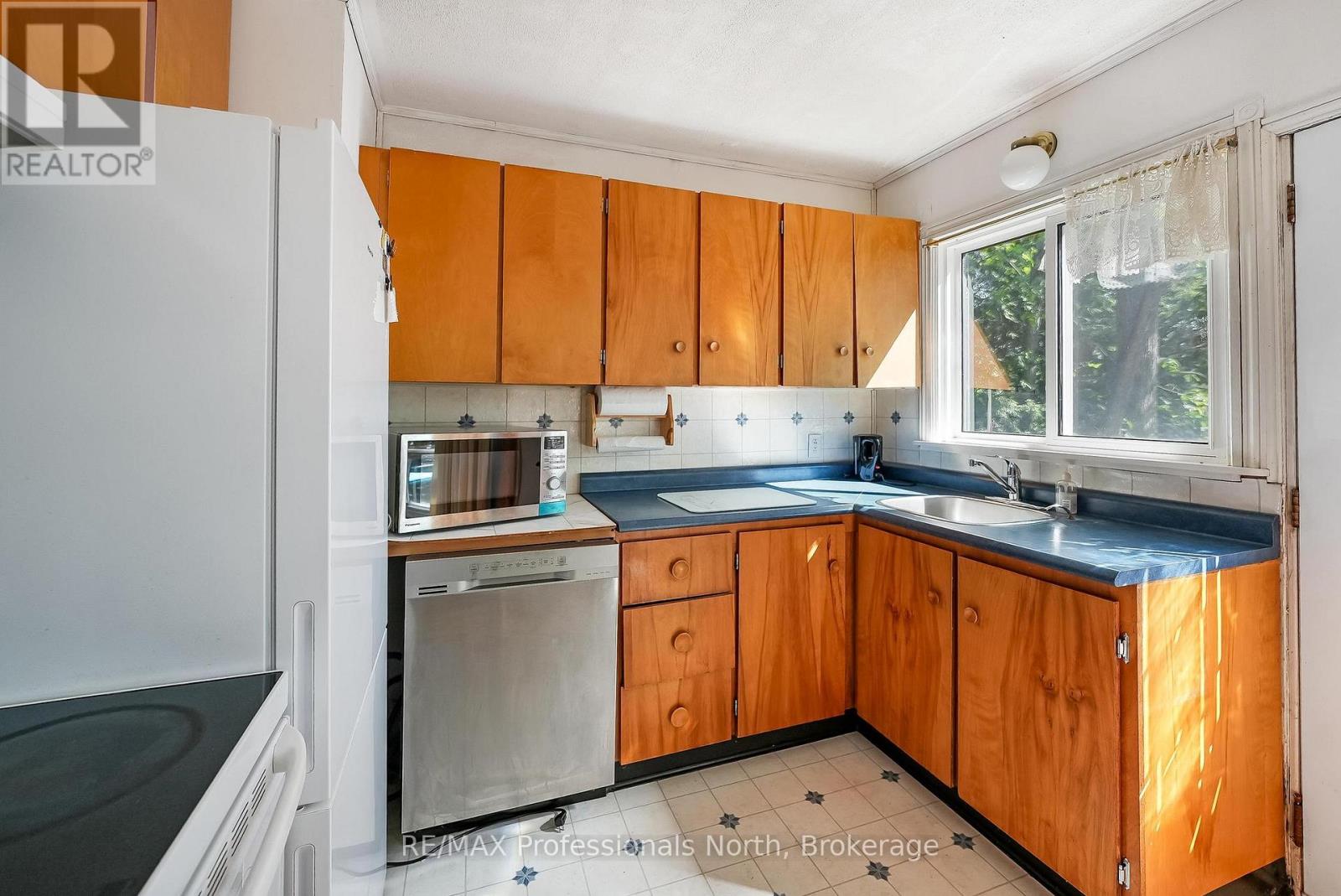 1005 MOHICAN TRAIL - 13