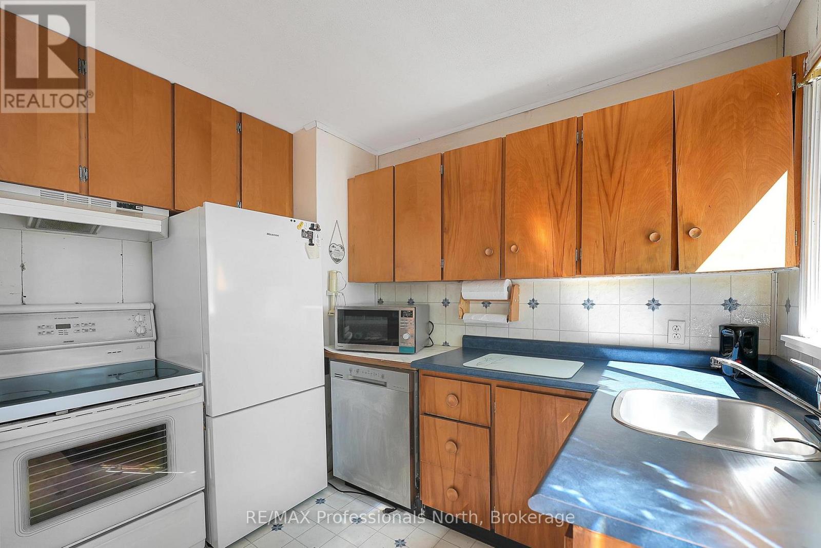 1005 MOHICAN TRAIL - 14