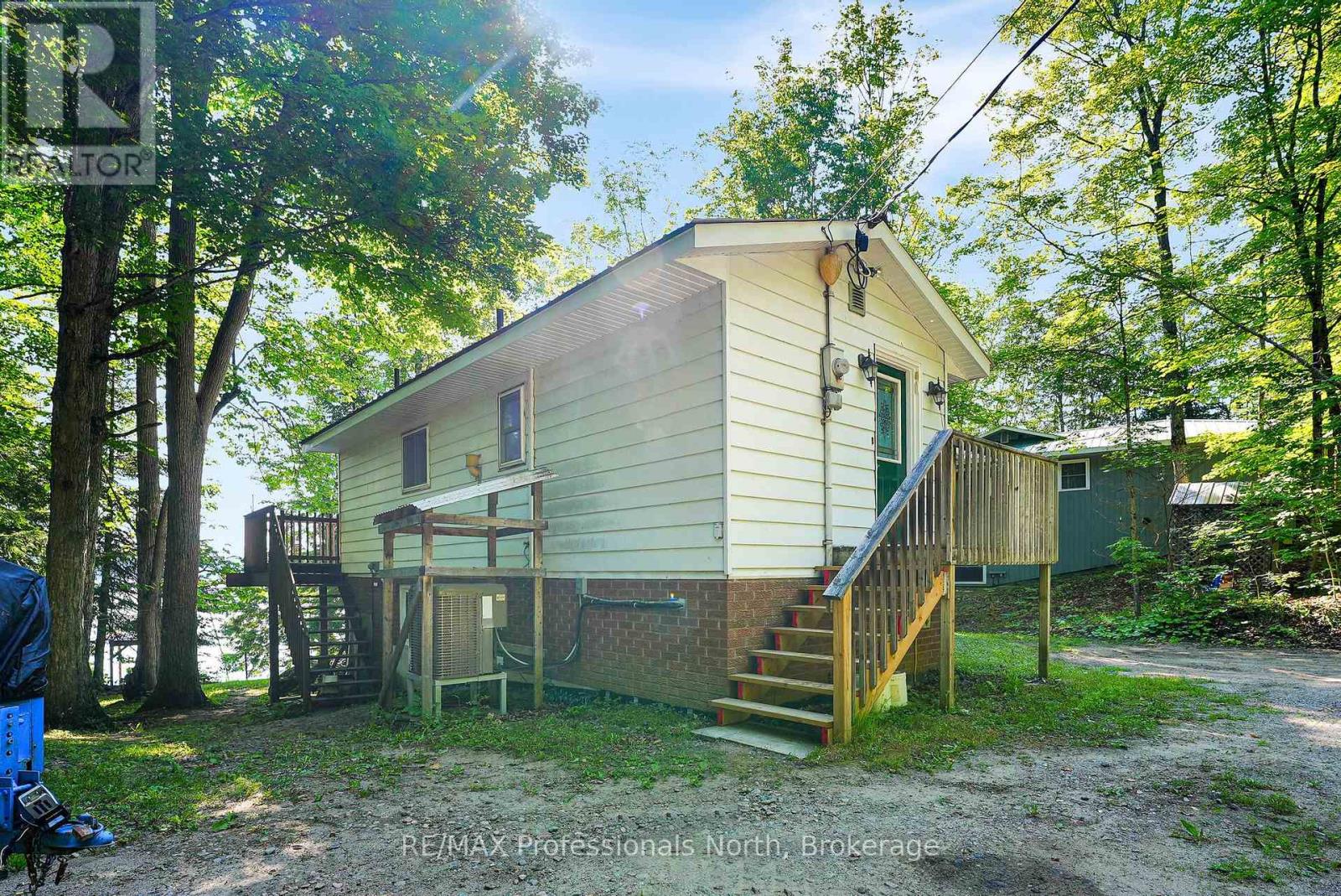 1005 MOHICAN TRAIL - 36