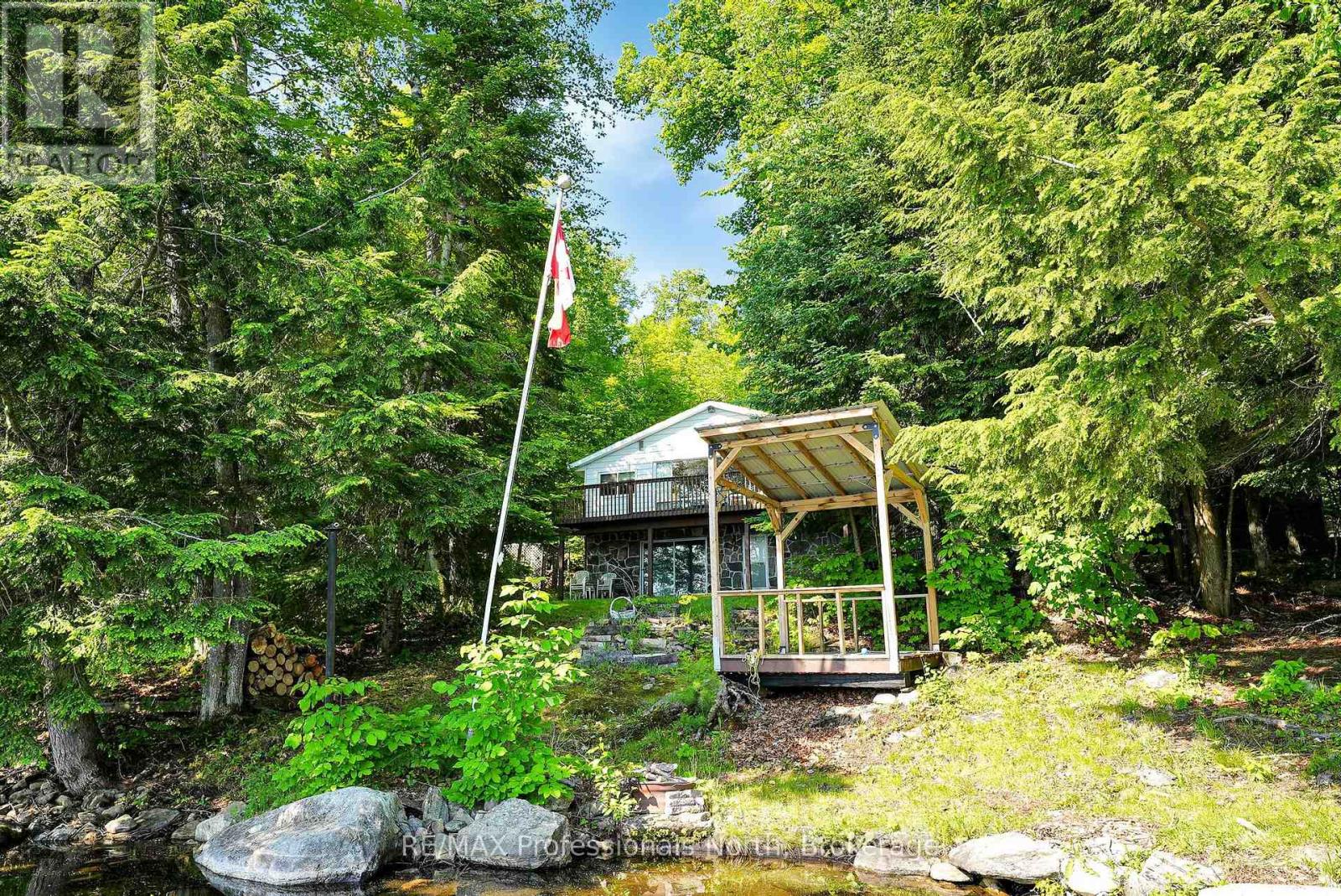 1005 MOHICAN TRAIL - 44