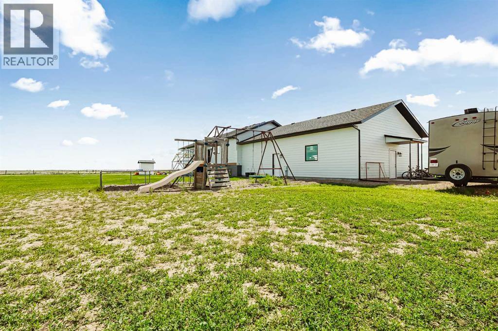 10272 Township Road 300 - 44