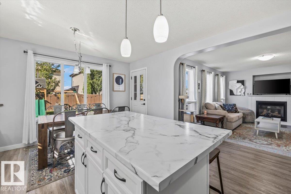 9722 87 ST — photo 12