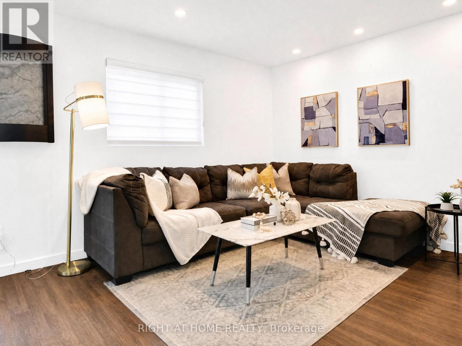 ##4 1055 CENTRAL PARK BOULEVARD N - 3