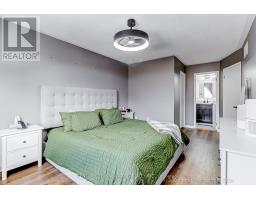 1896 Woodgate Court, Oshawa, ON L1G7Z2 Photo 9