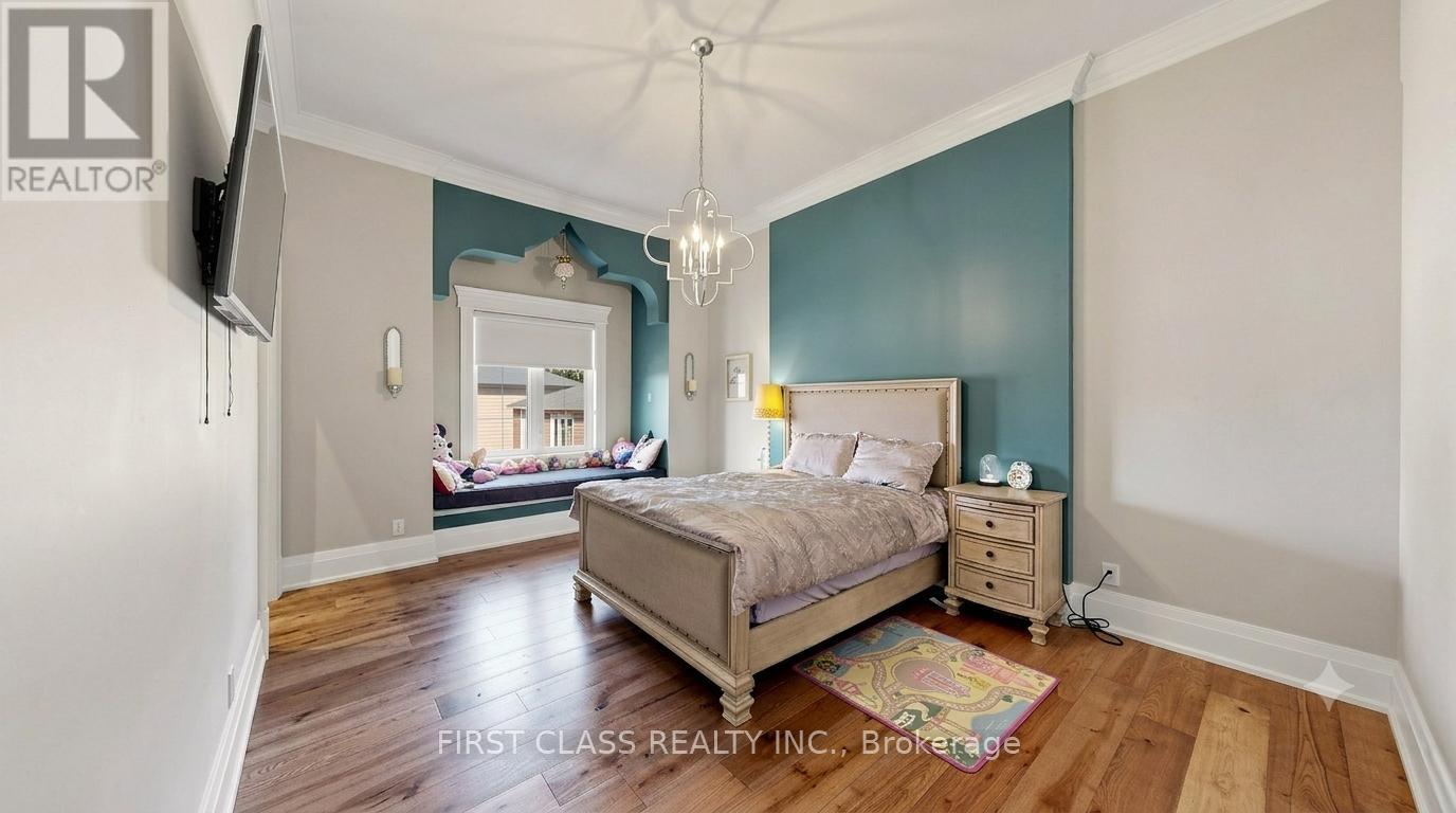 38 MAPLE GROVE AVENUE - 36