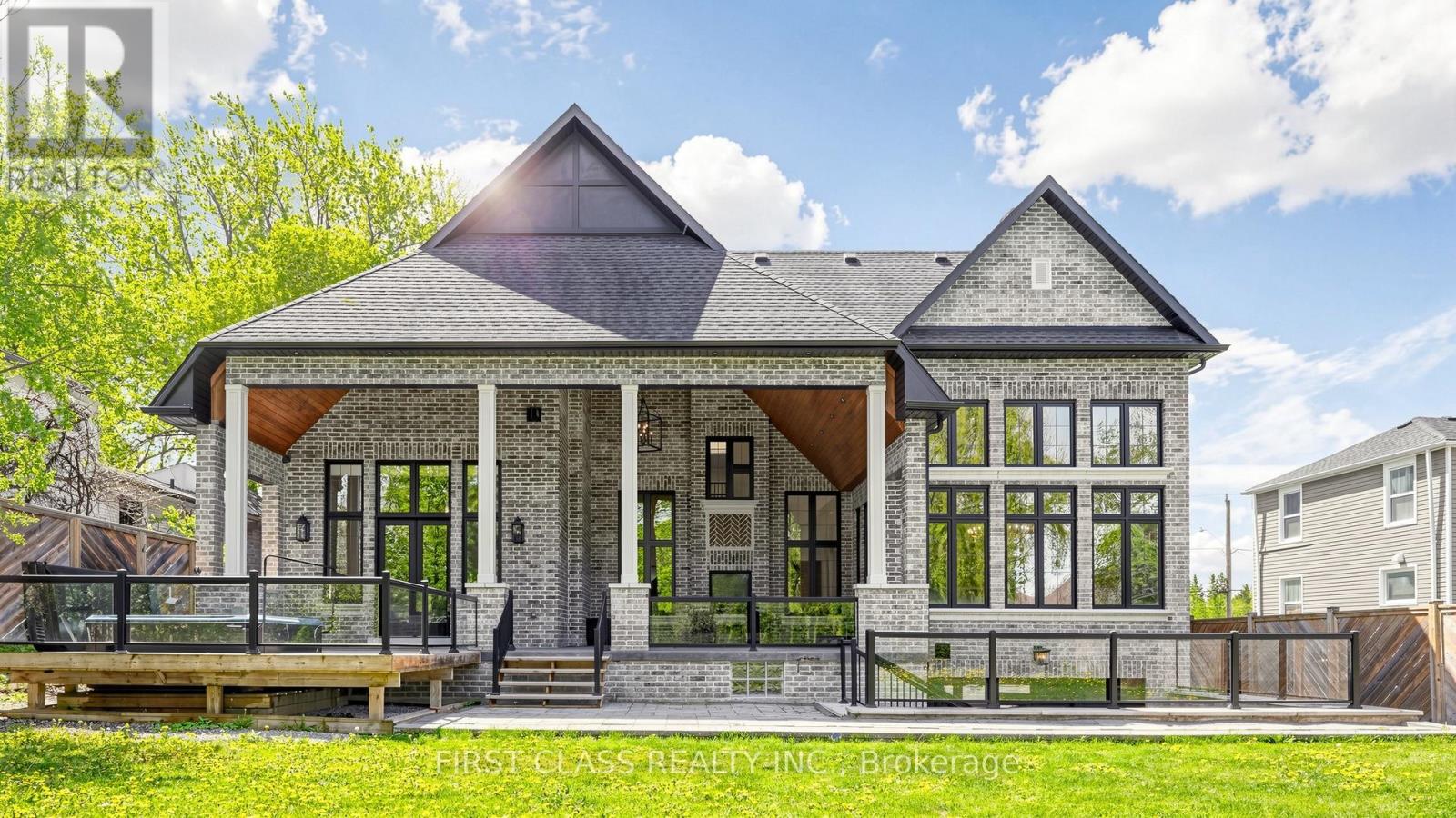 38 MAPLE GROVE AVENUE - 48