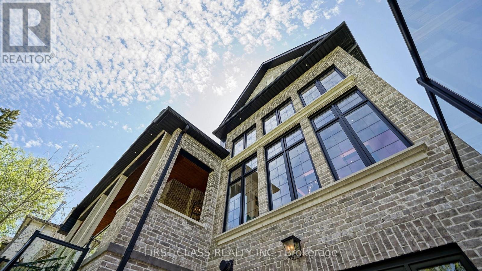 38 MAPLE GROVE AVENUE - 49