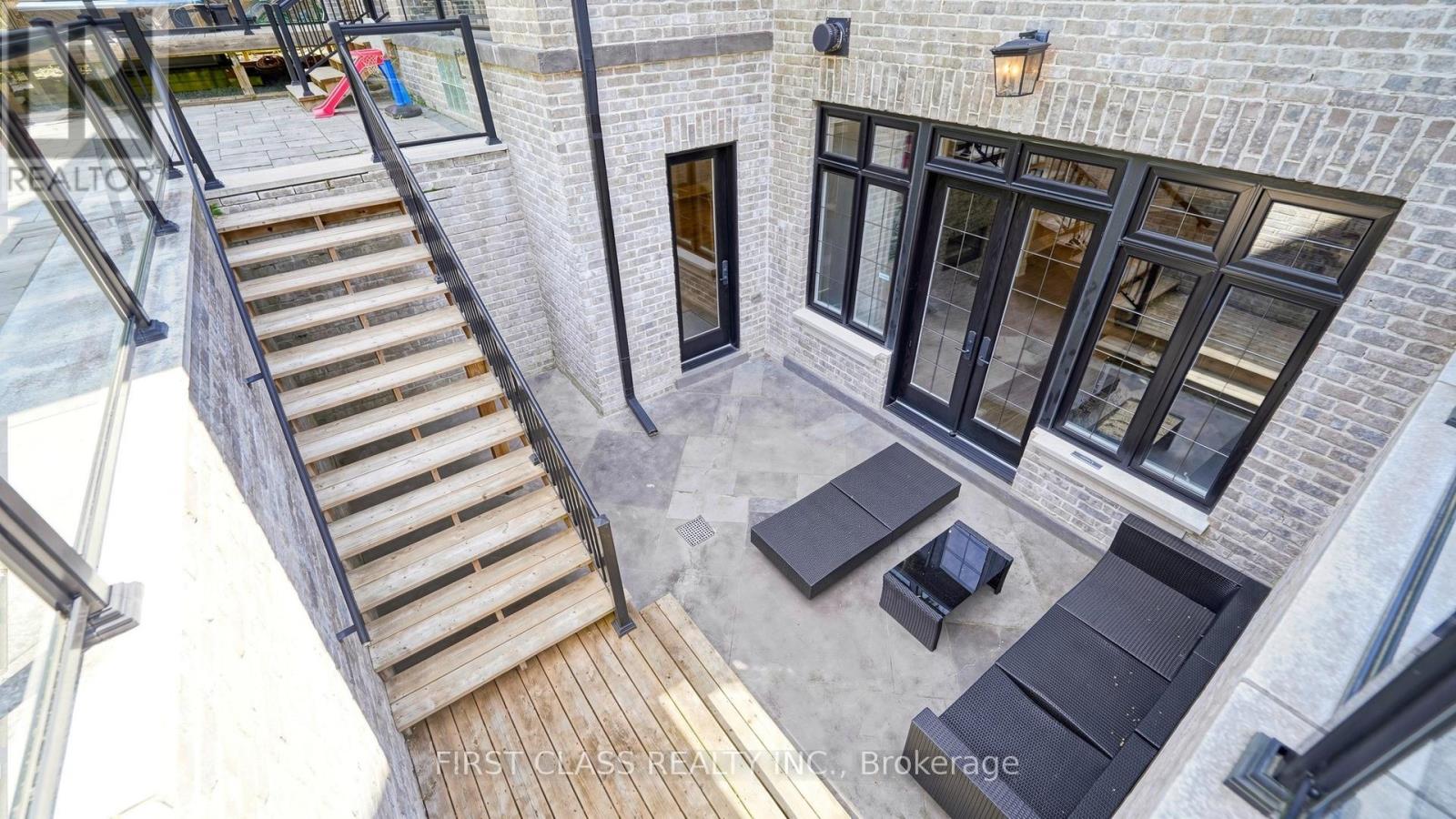 38 MAPLE GROVE AVENUE - 50