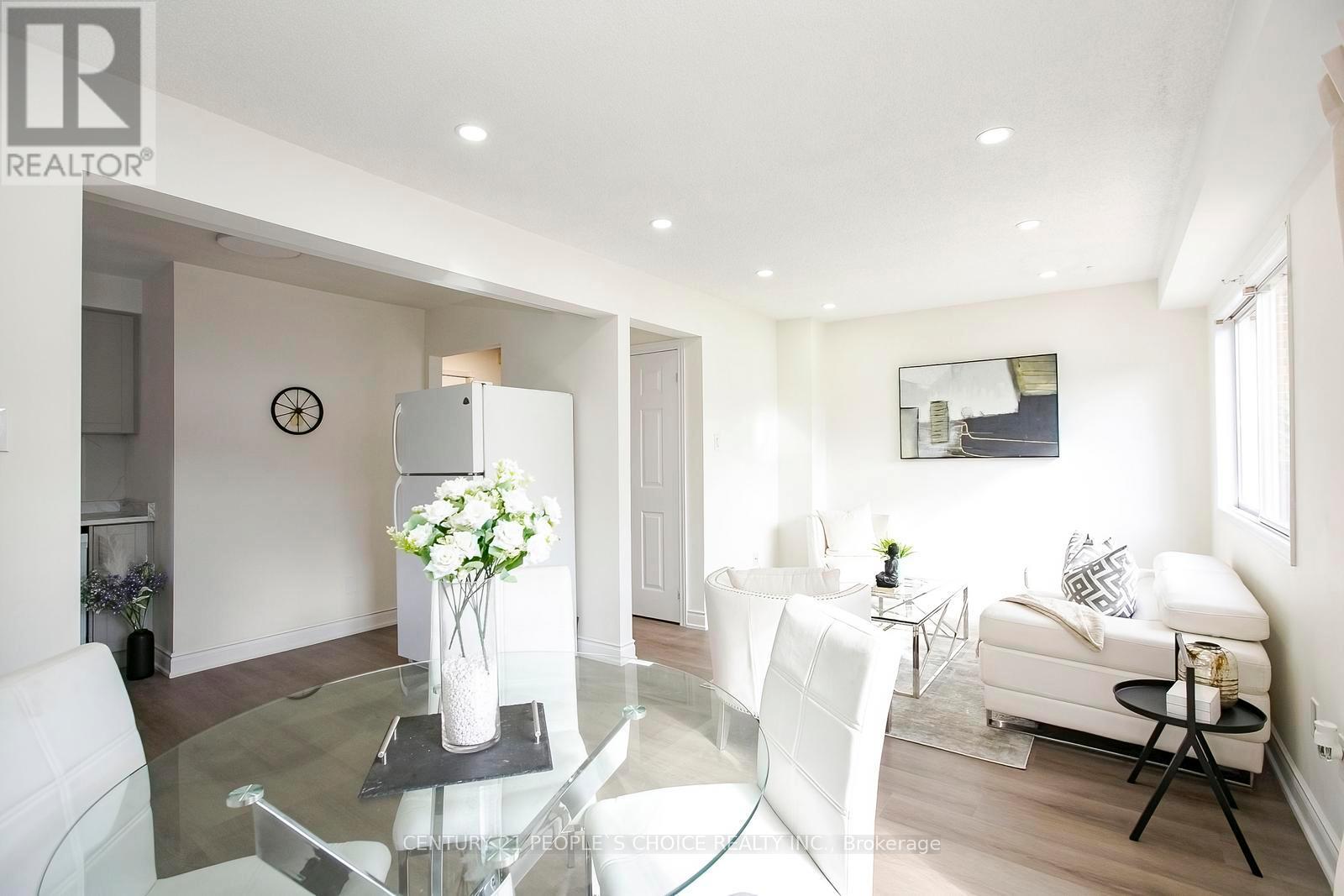 20 LETTY AVENUE - 9