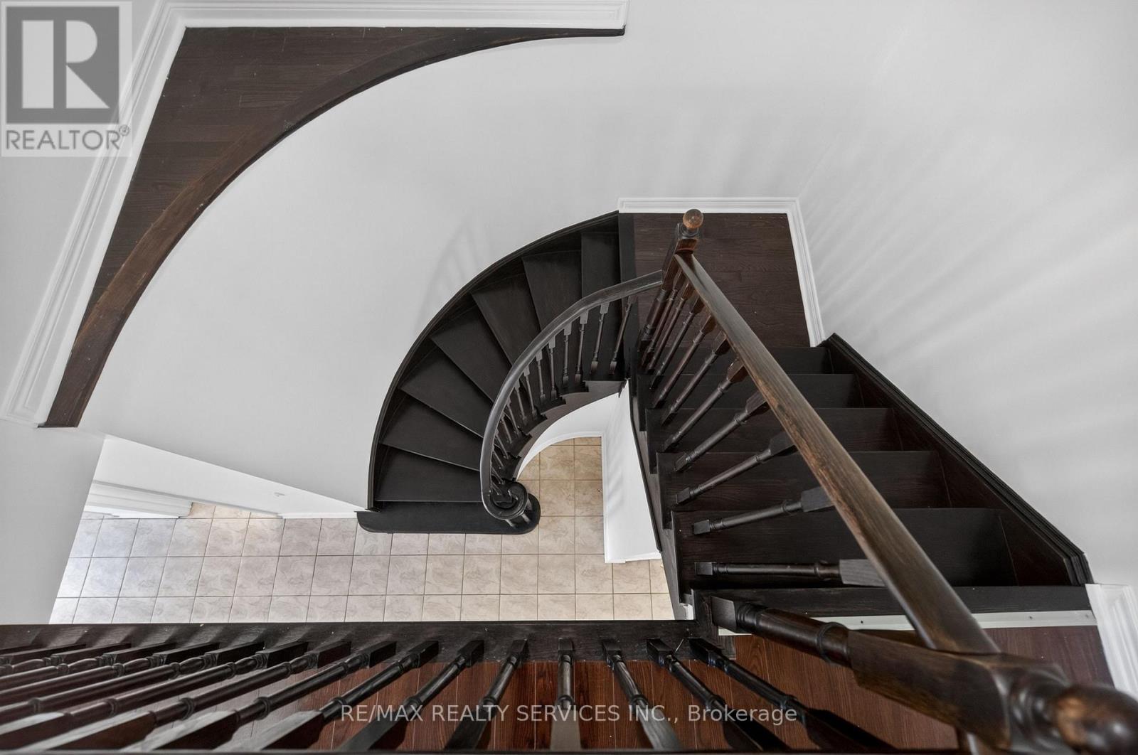 58 QUAILVALLEY DRIVE - 24