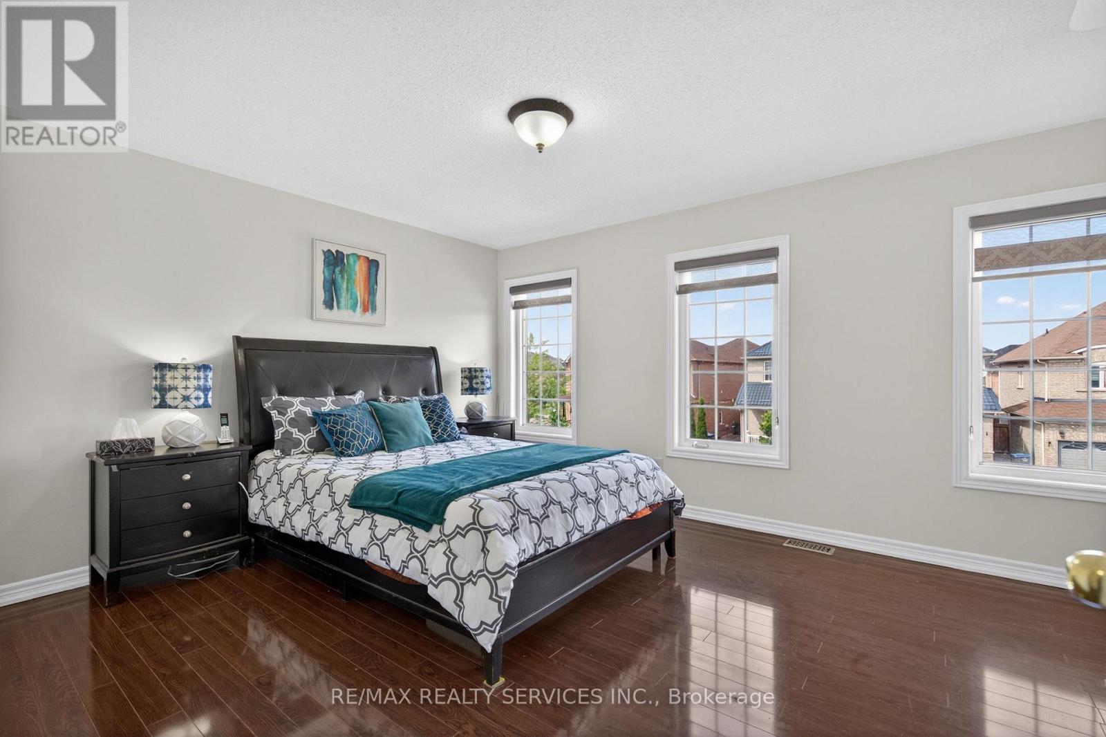 58 QUAILVALLEY DRIVE - 30