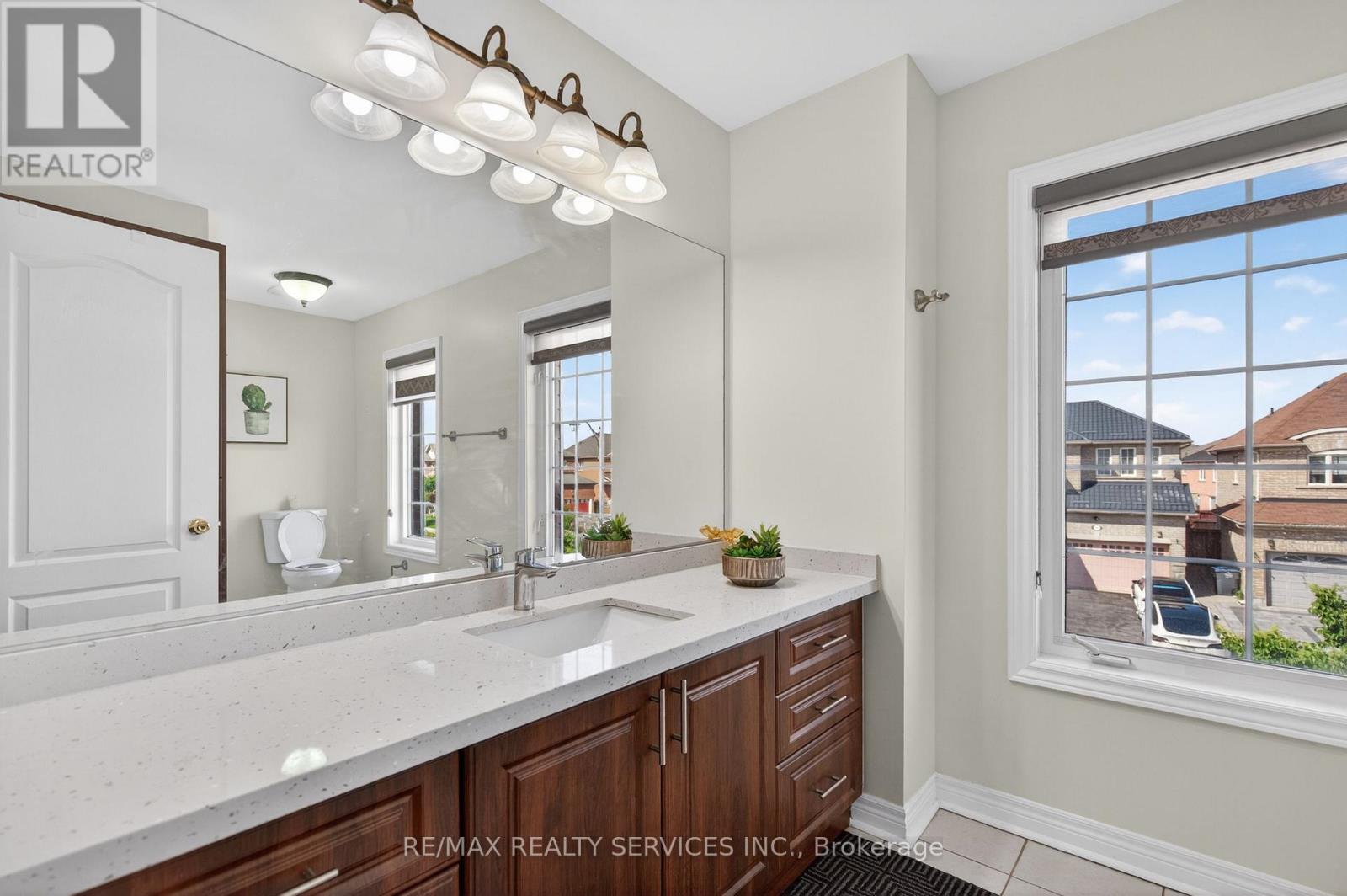 58 QUAILVALLEY DRIVE - 39