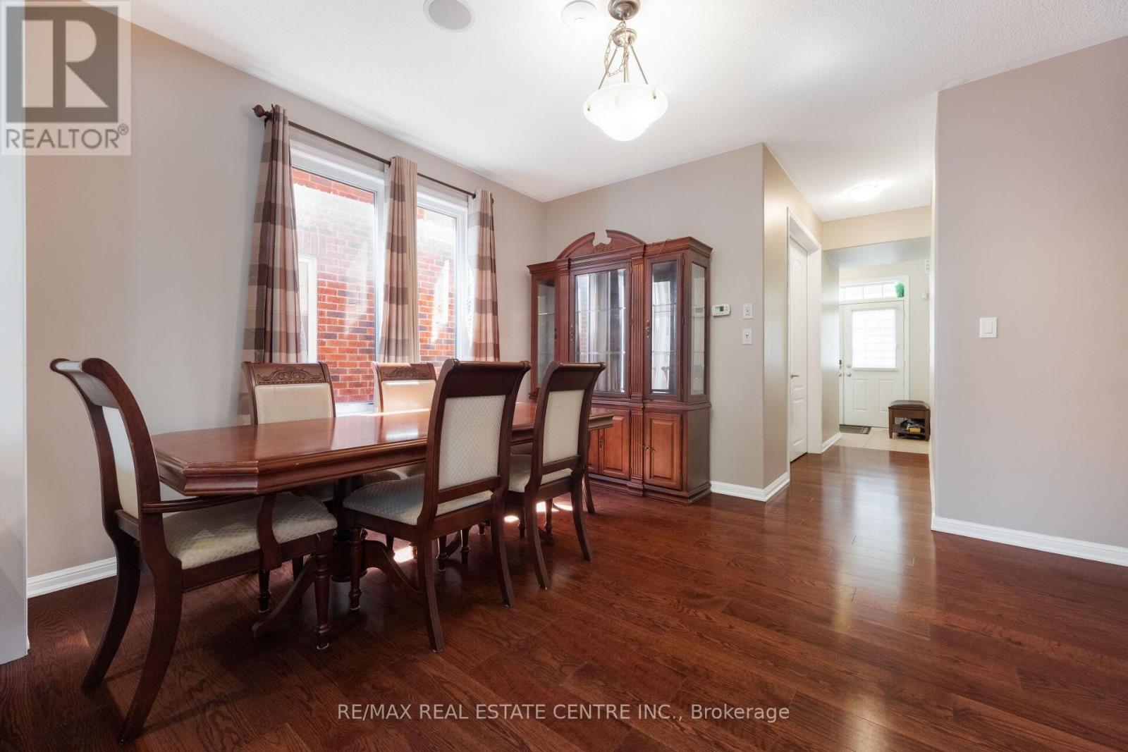 58 SEAFAIR CRESCENT - 10