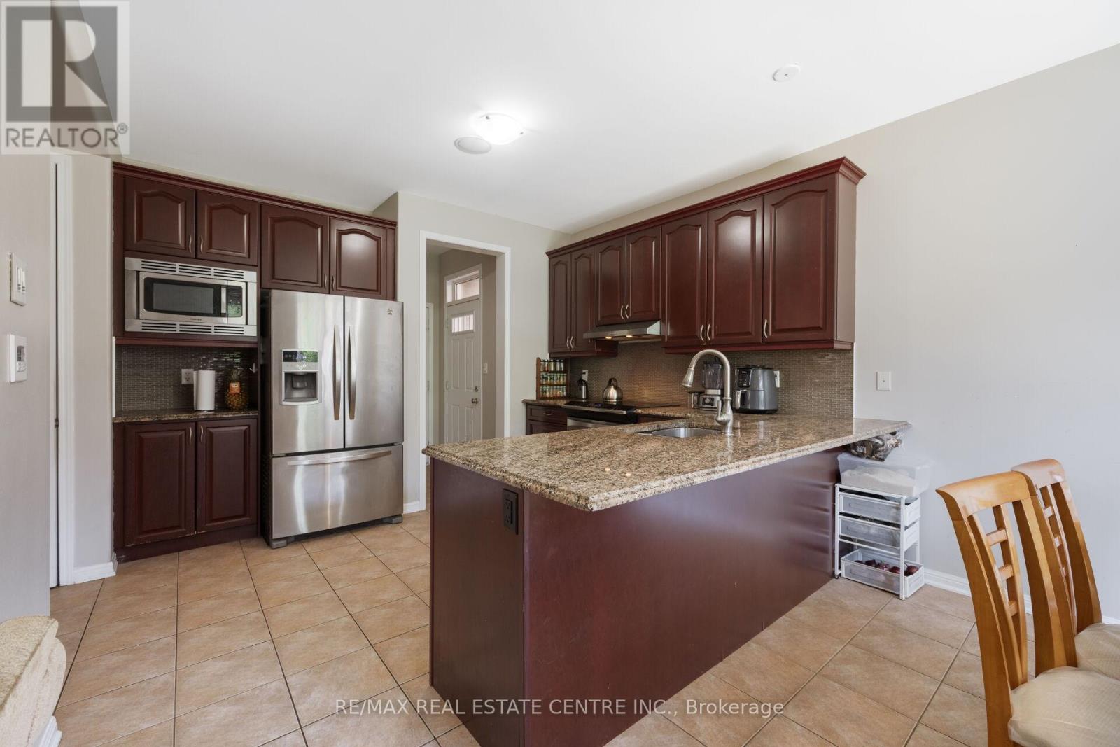 58 SEAFAIR CRESCENT - 15