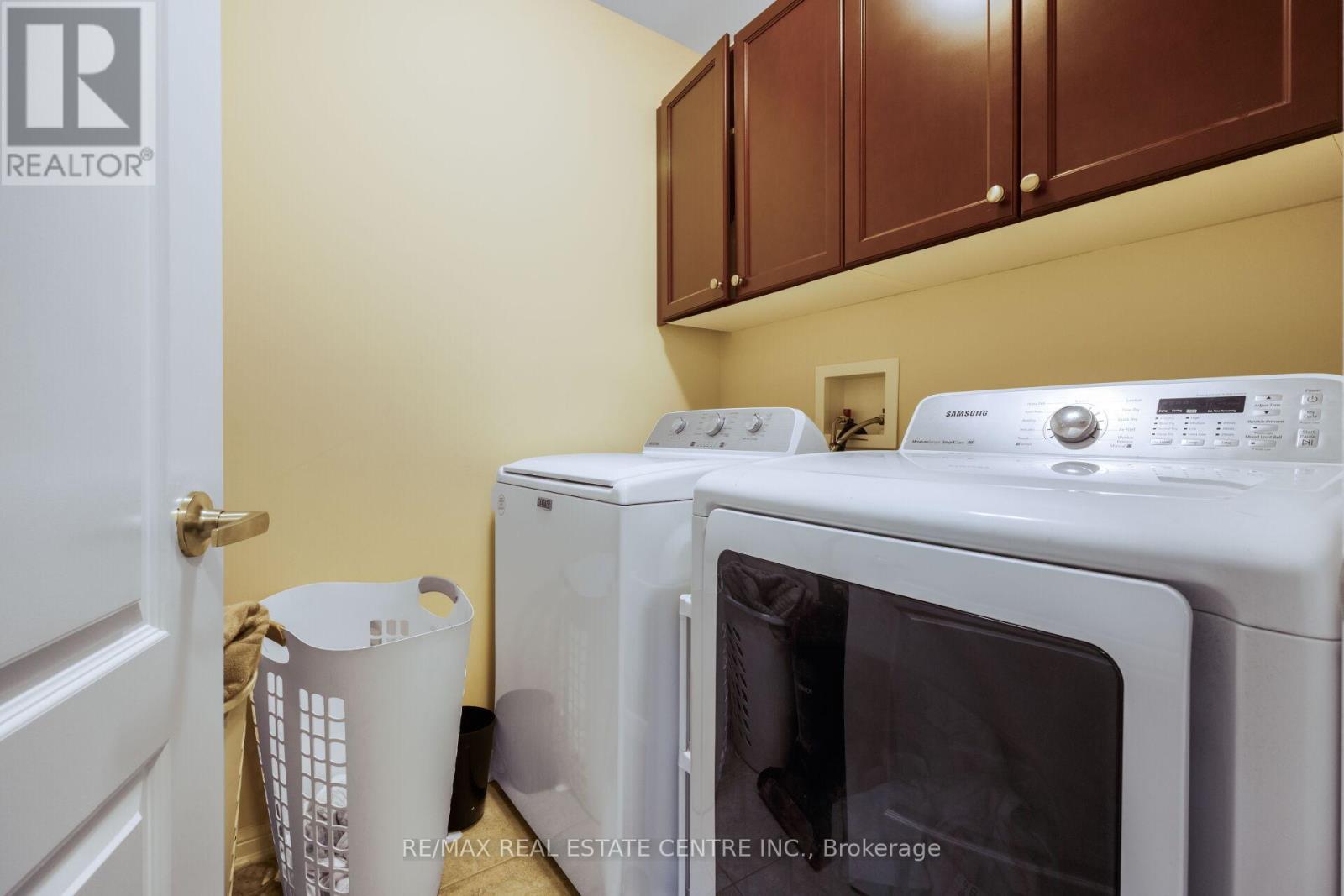 58 SEAFAIR CRESCENT - 36