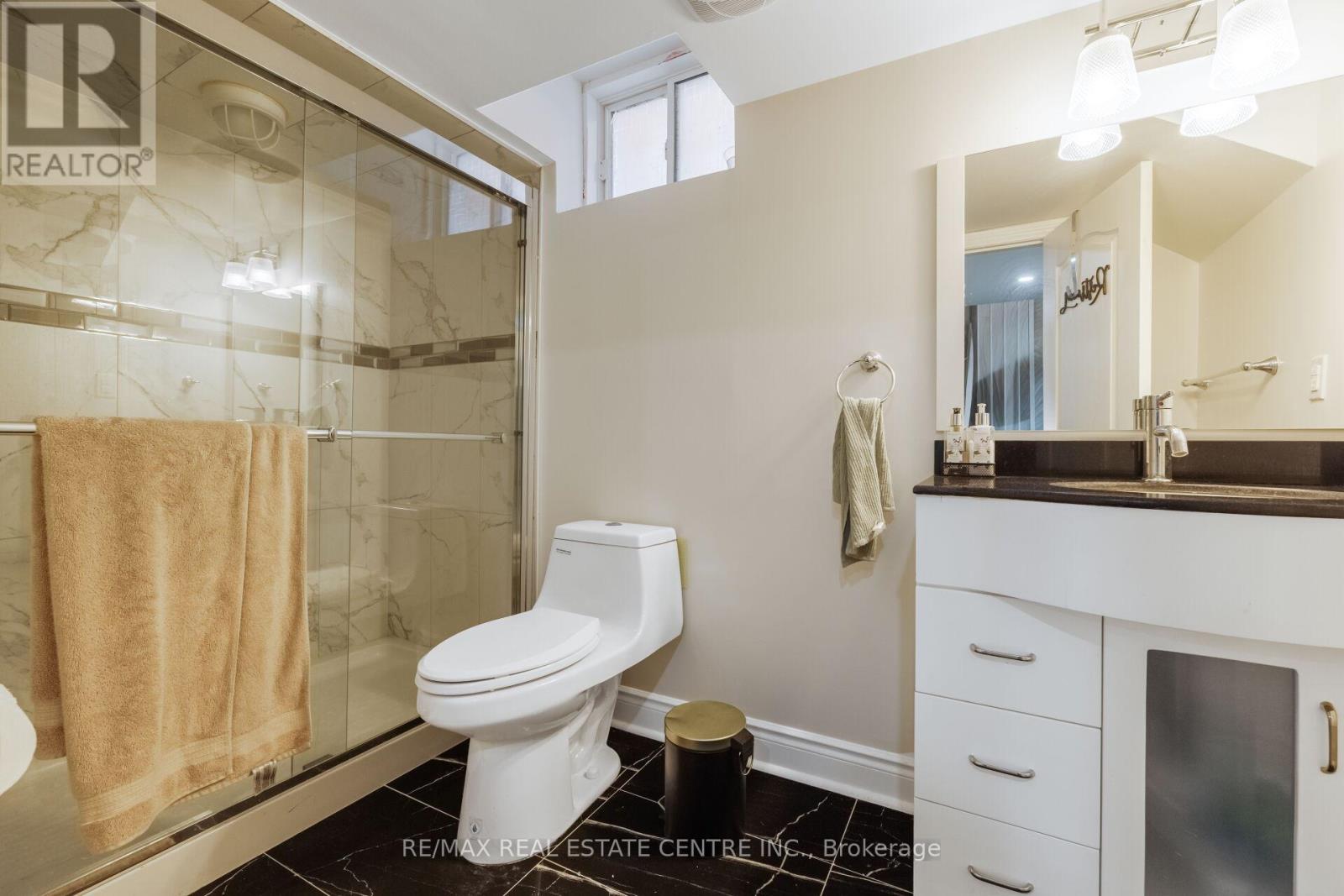 58 SEAFAIR CRESCENT - 46