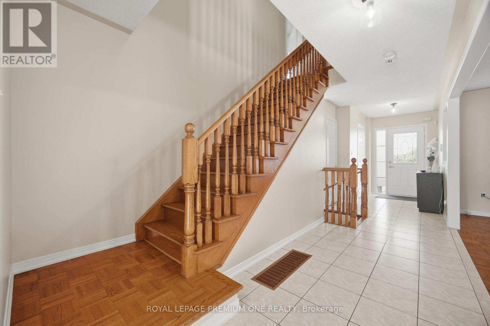 64 AMETHYST CIRCLE - 18