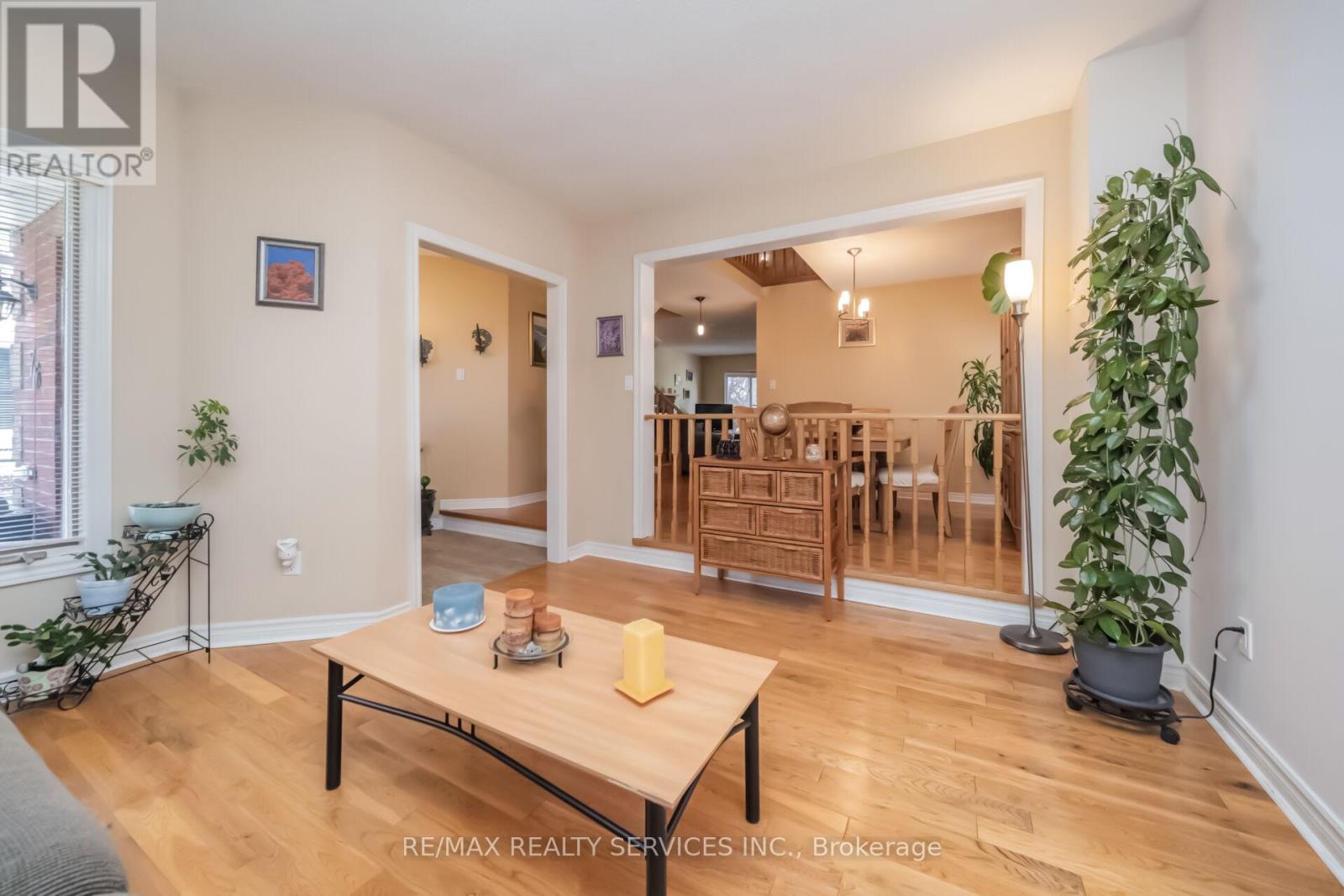 76 LEEWARD DRIVE - 12