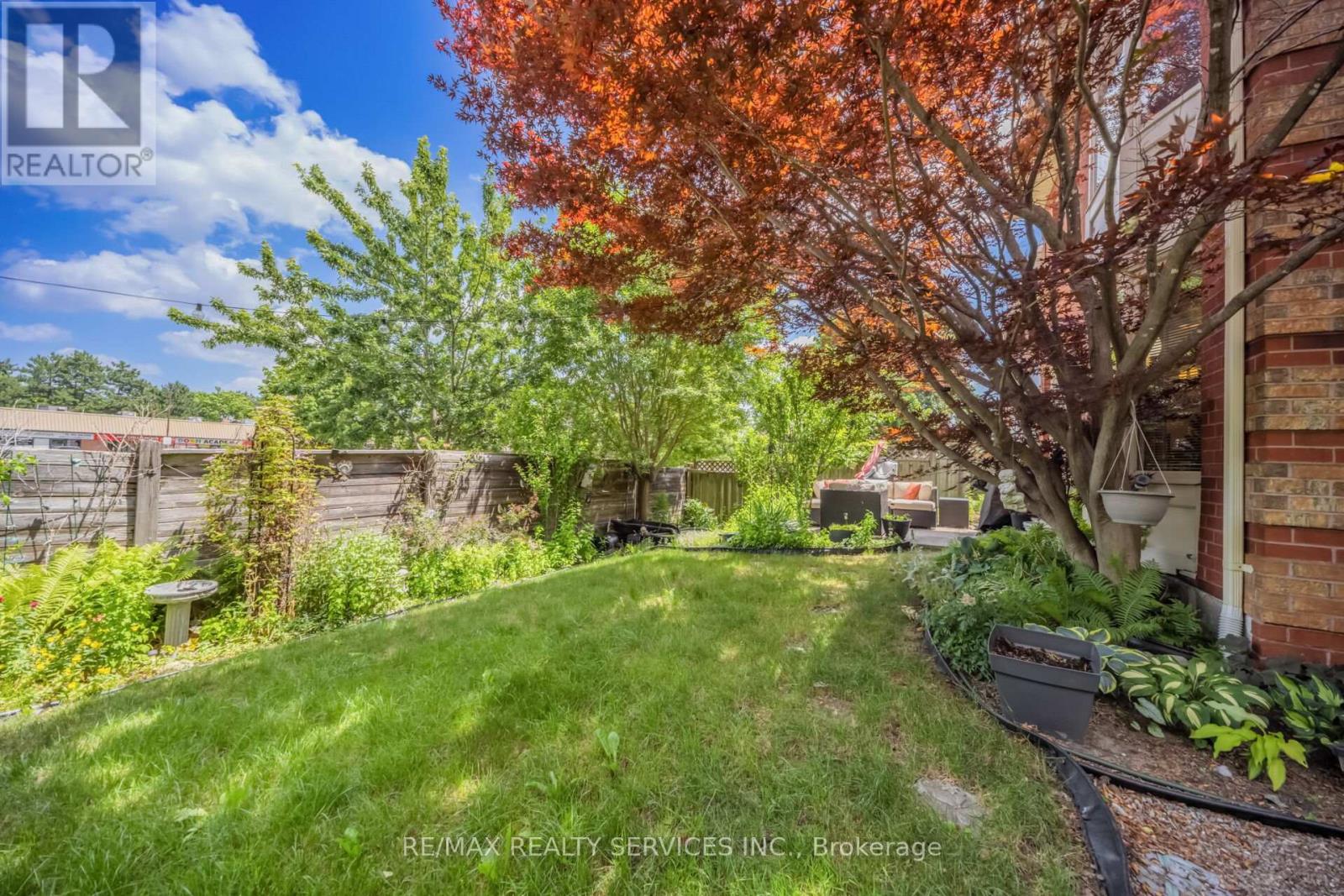 76 LEEWARD DRIVE - 42