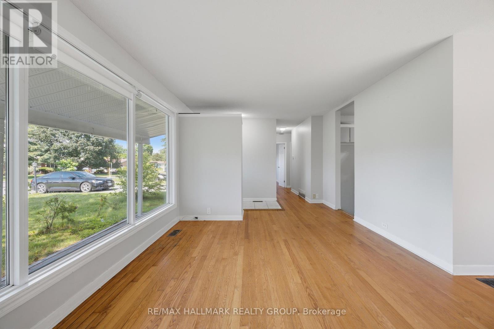 45 HILLIARD AVENUE, Ottawa. Luxury613. By Peter Sagos - Image 12