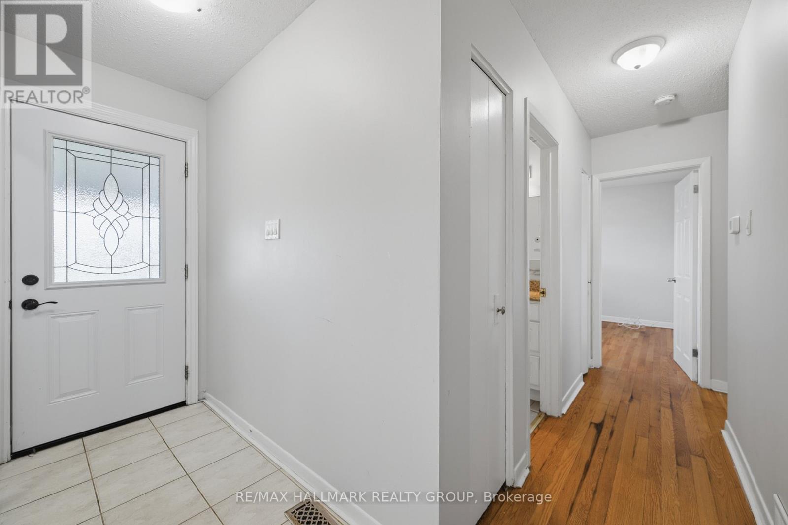 45 HILLIARD AVENUE, Ottawa. Luxury613. By Peter Sagos - Image 18