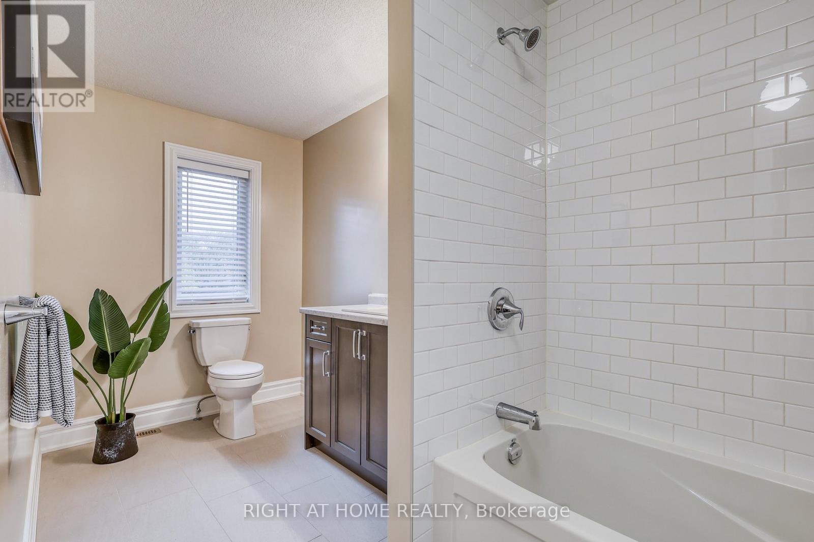 683 TENNENT AVENUE - 10