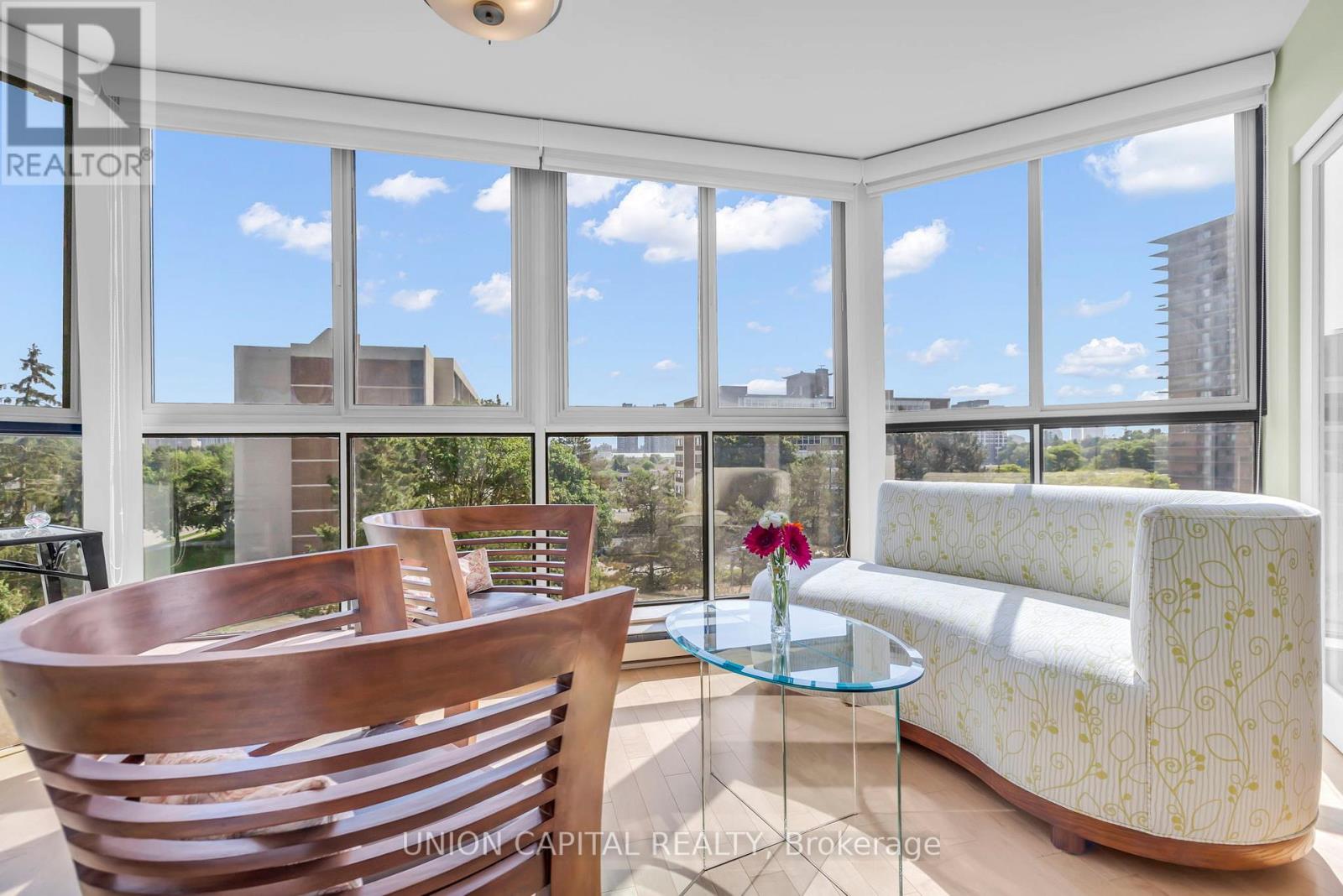 #502 265 WESTCOURT PLACE - 18