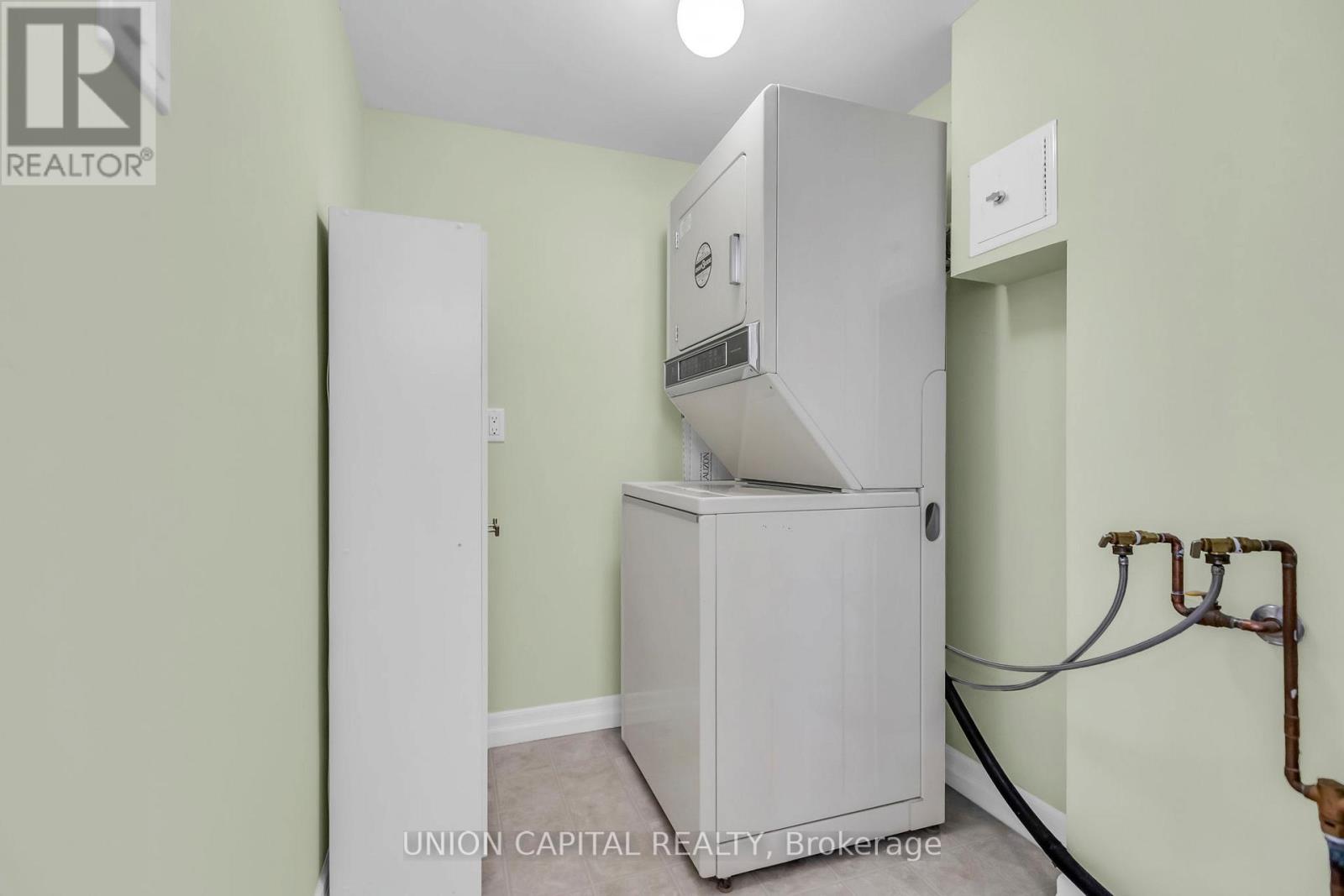#502 265 WESTCOURT PLACE - 26
