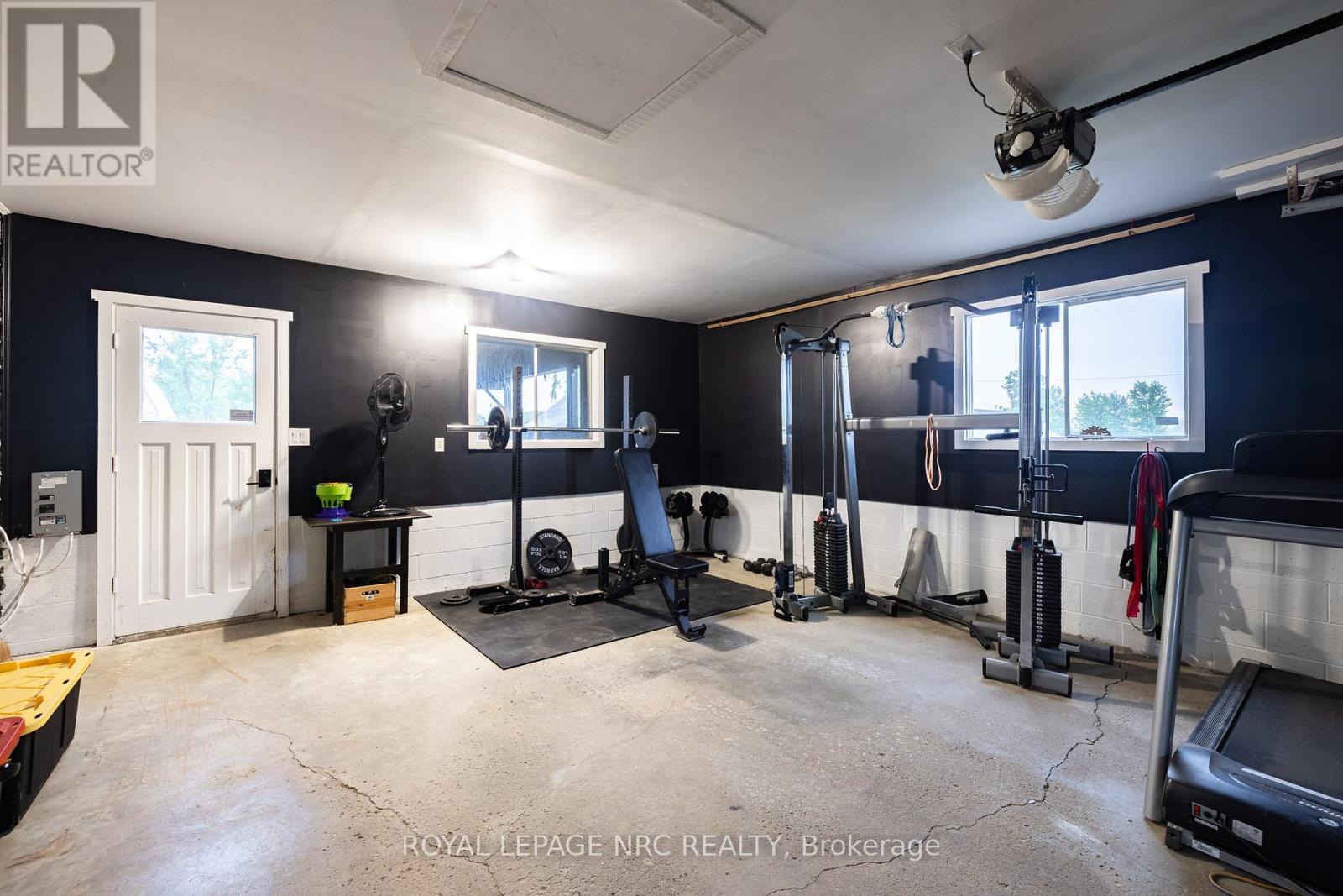 40634 FORKS ROAD - 35