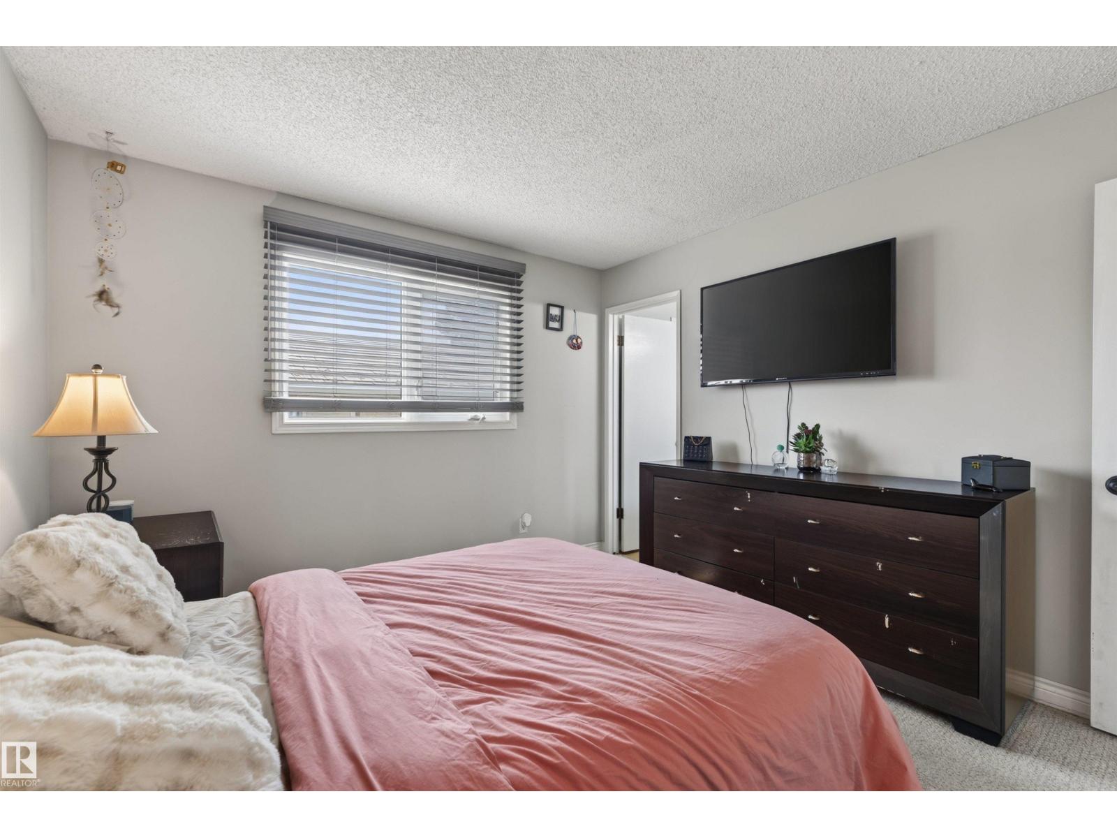 9410 80 ST — photo 24
