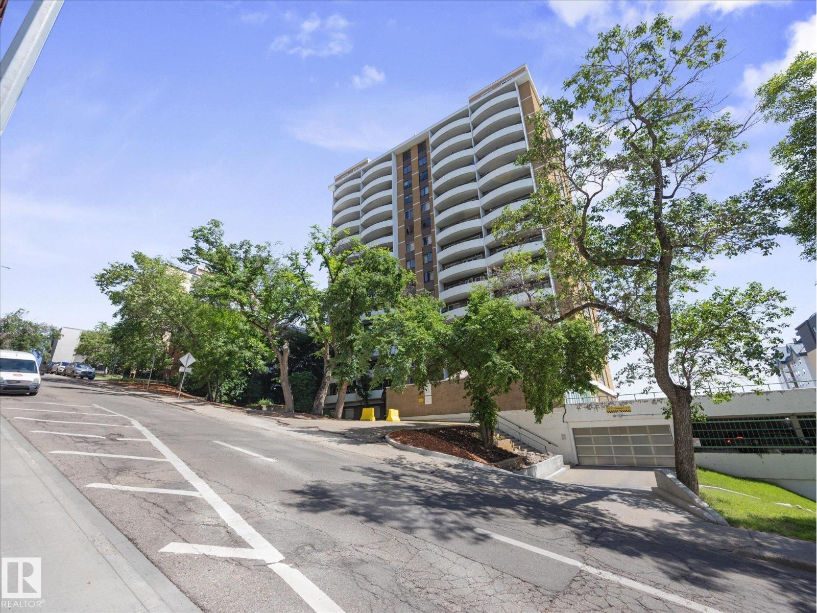 #1601 9725 106 ST NW - 30