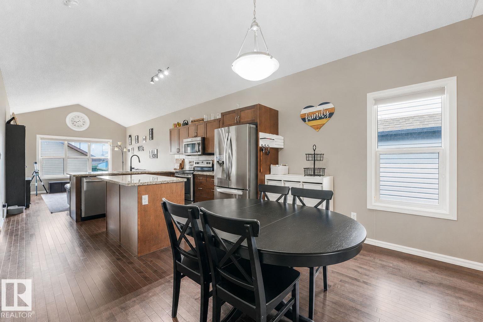 21219 96 AV NW - photo 3