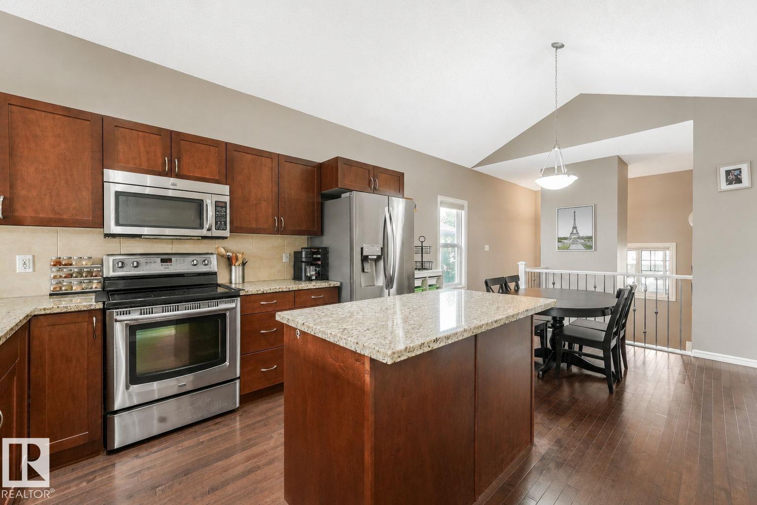 21219 96 AV NW - photo 4