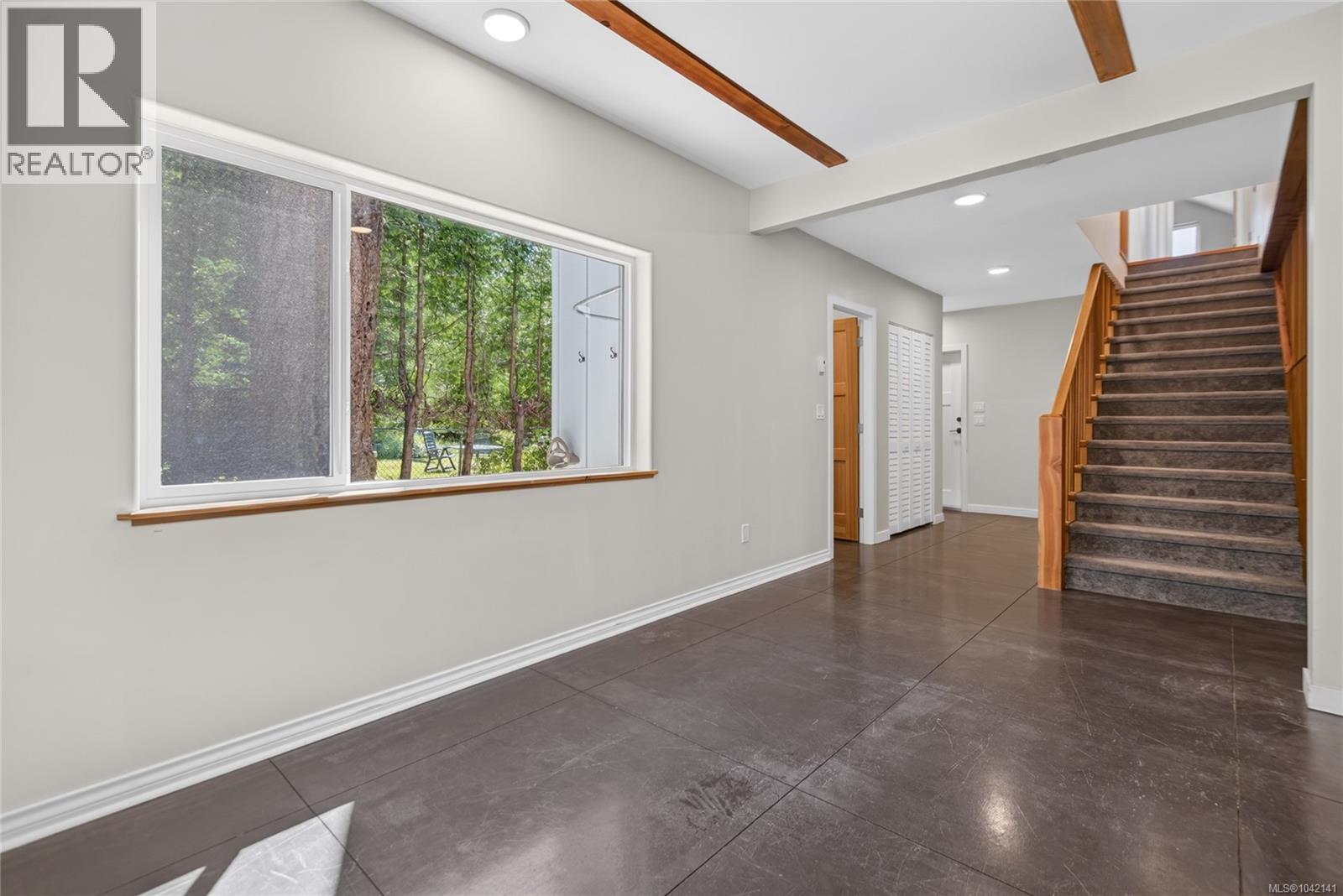 1162 Booth Rd SW - 10